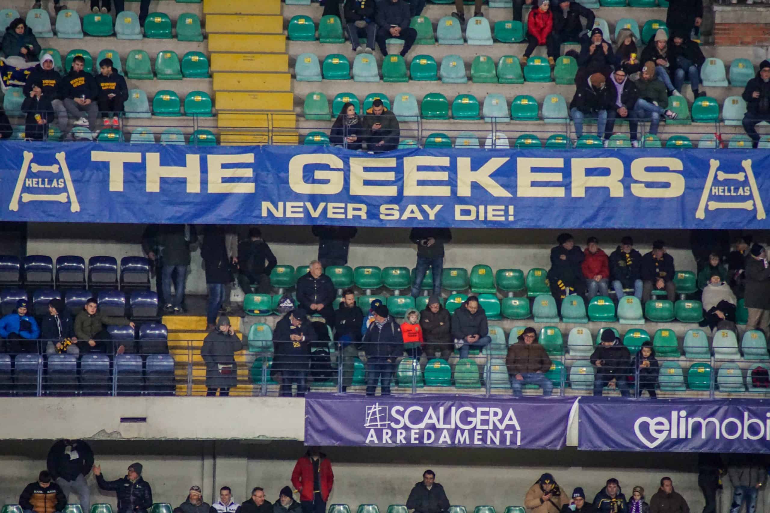 Hellas Verona en Fiorentina vieren gemellaggio tijdens vriendschapswedstrijd
