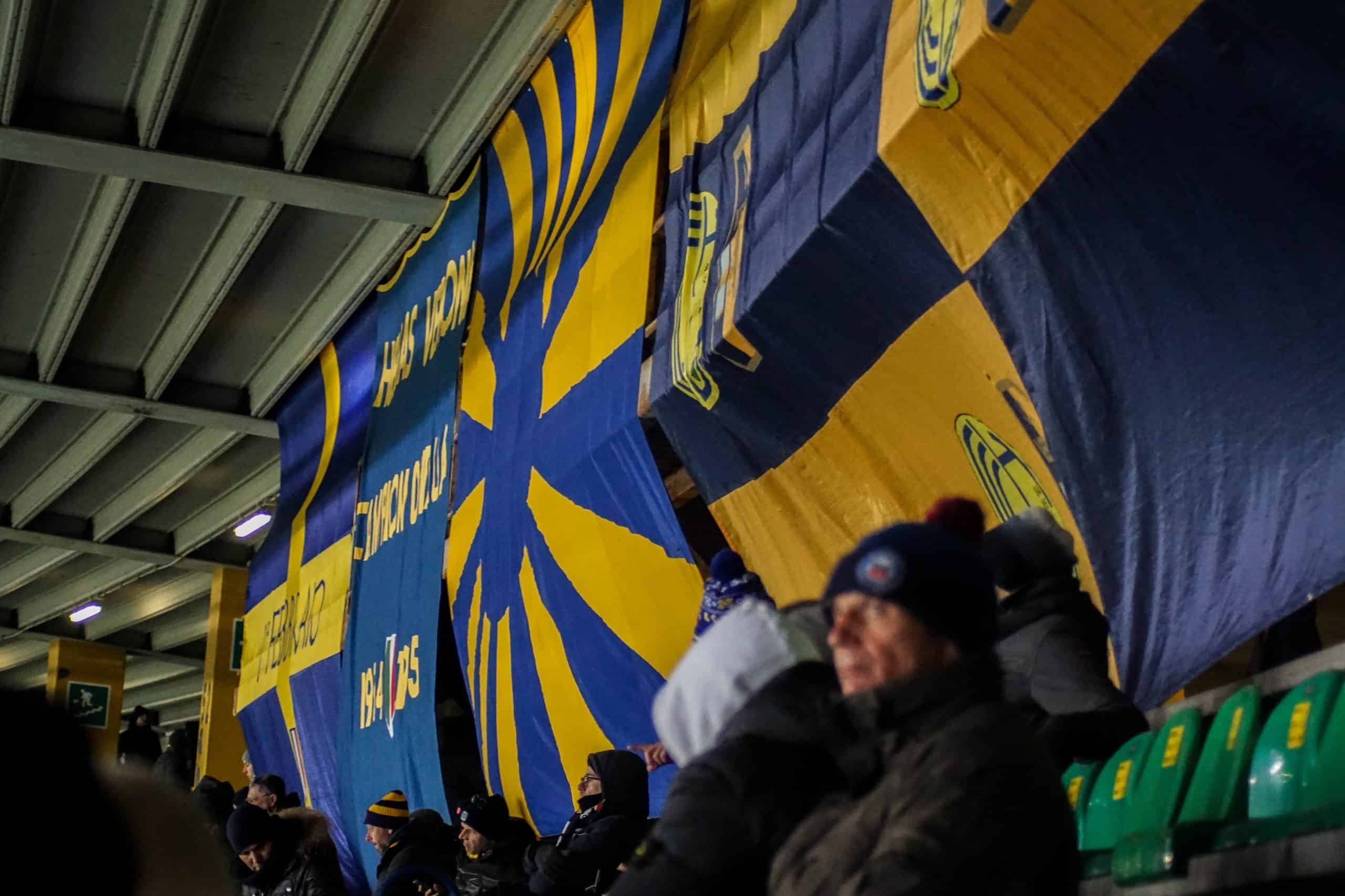 Hellas Verona en Fiorentina vieren gemellaggio tijdens vriendschapswedstrijd