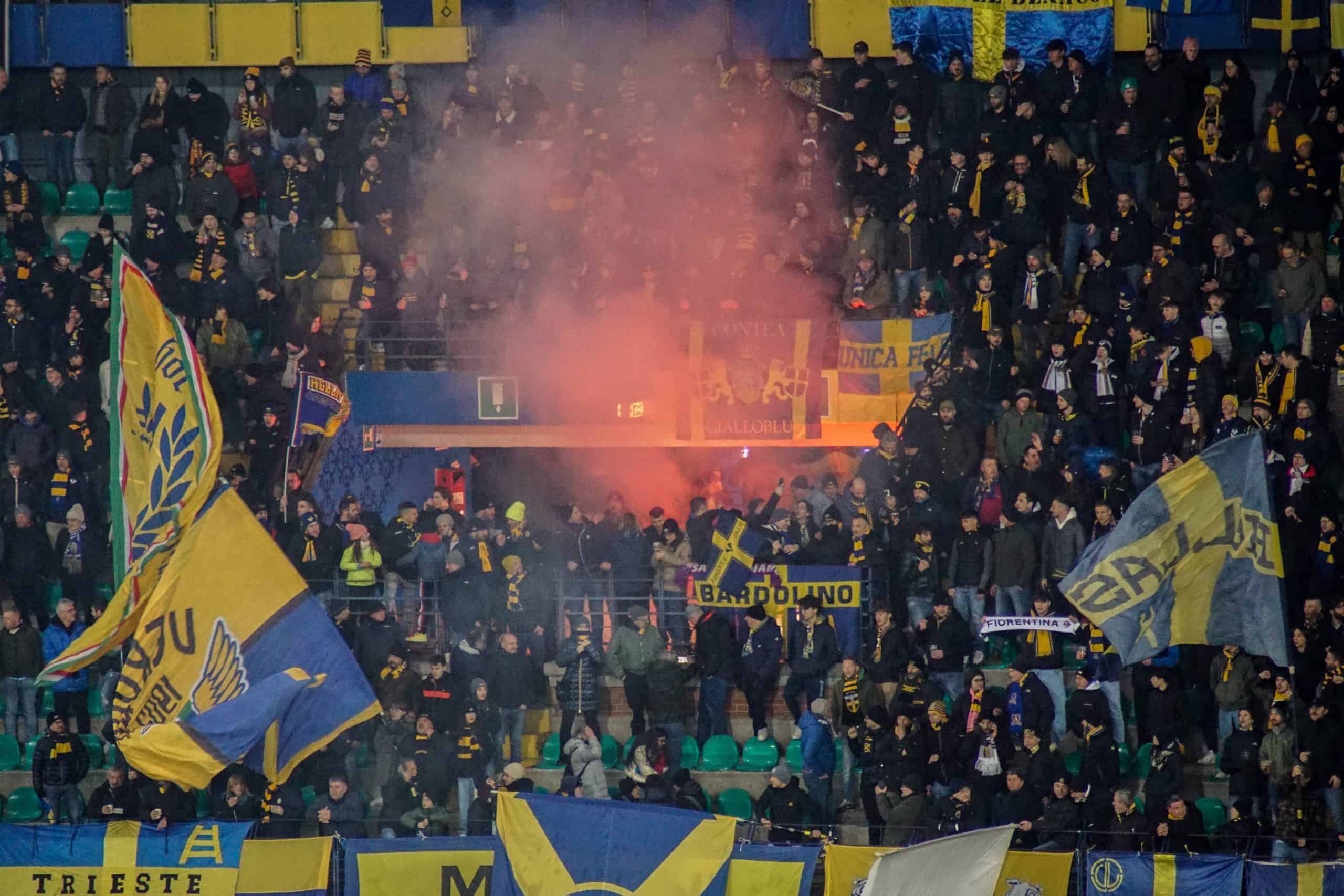 Hellas Verona en Fiorentina vieren gemellaggio tijdens vriendschapswedstrijd