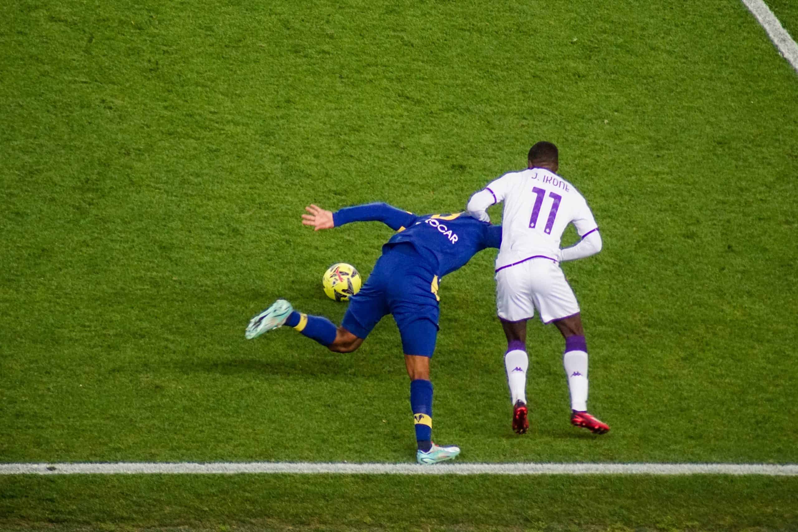 Hellas Verona en Fiorentina vieren gemellaggio tijdens vriendschapswedstrijd
