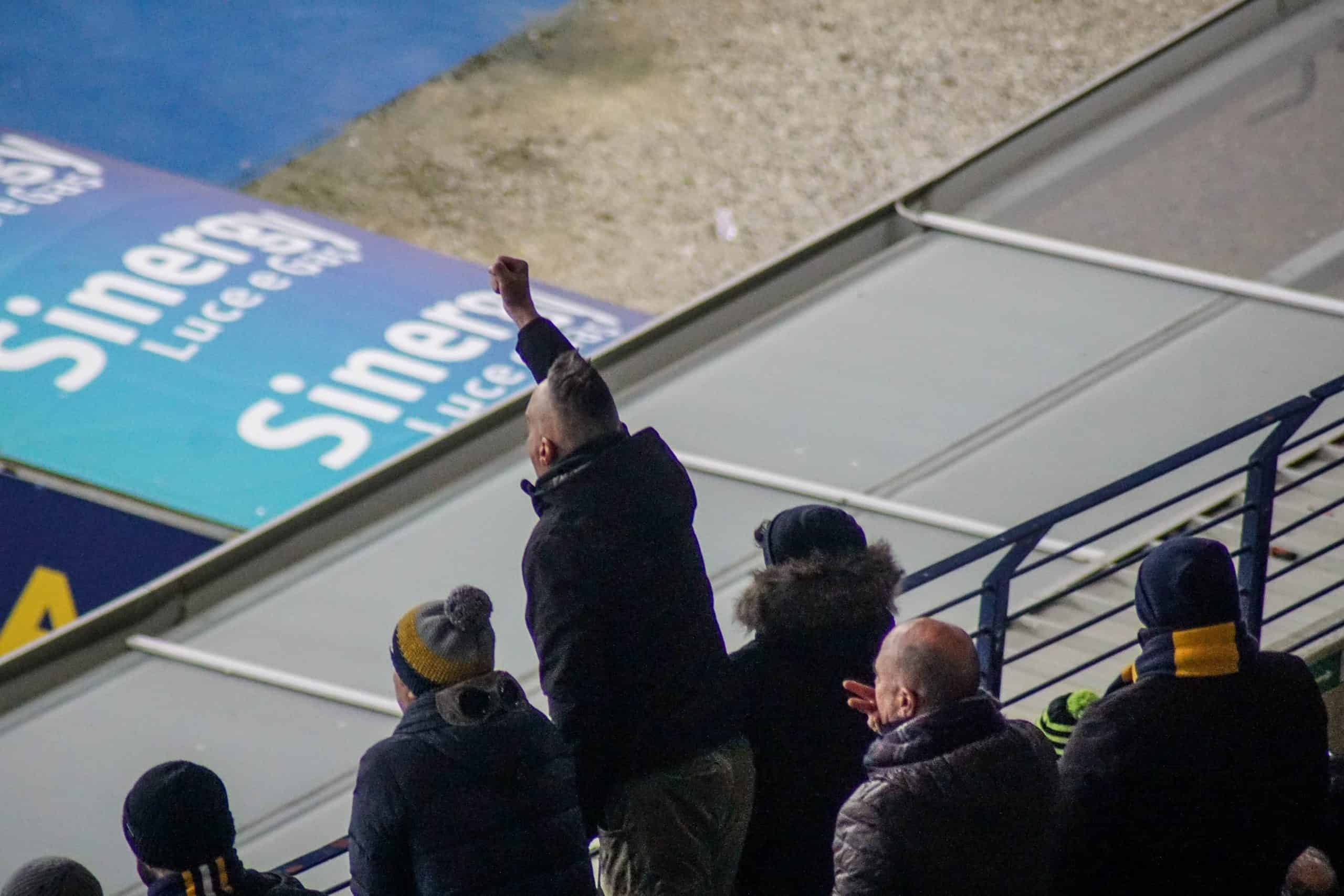 Hellas Verona en Fiorentina vieren gemellaggio tijdens vriendschapswedstrijd