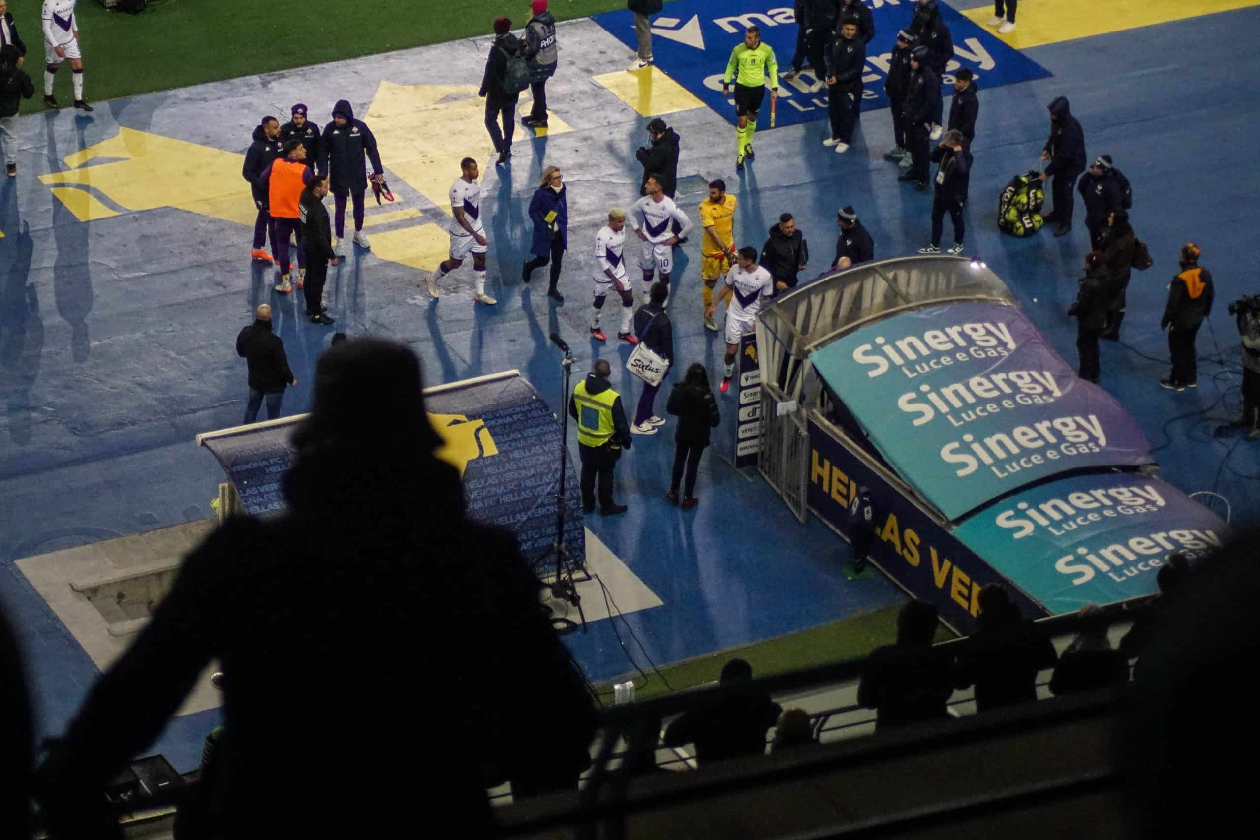 Hellas Verona en Fiorentina vieren gemellaggio tijdens vriendschapswedstrijd