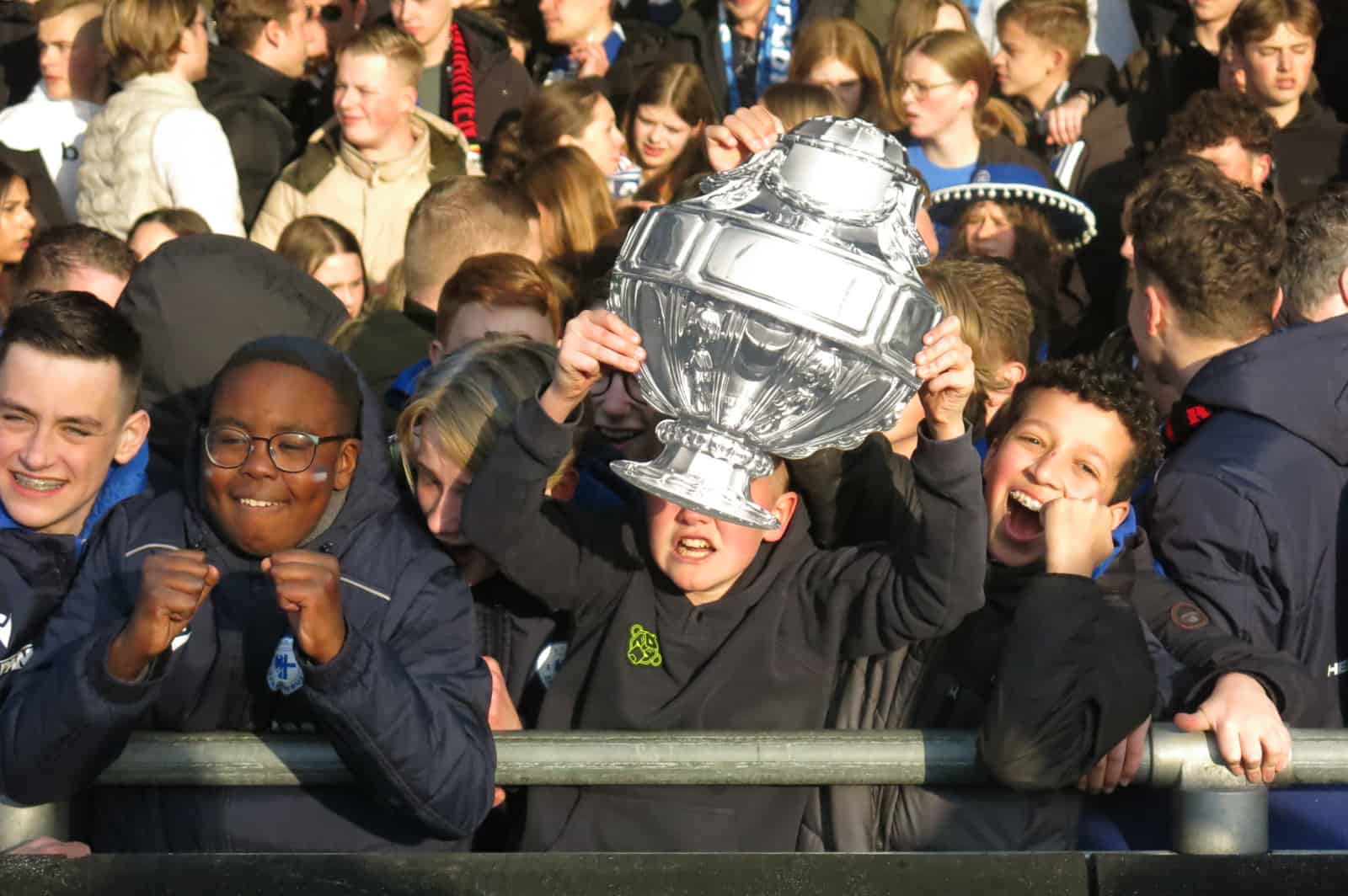 Spakenburgs sprookje komt ten einde na historische bekeravond