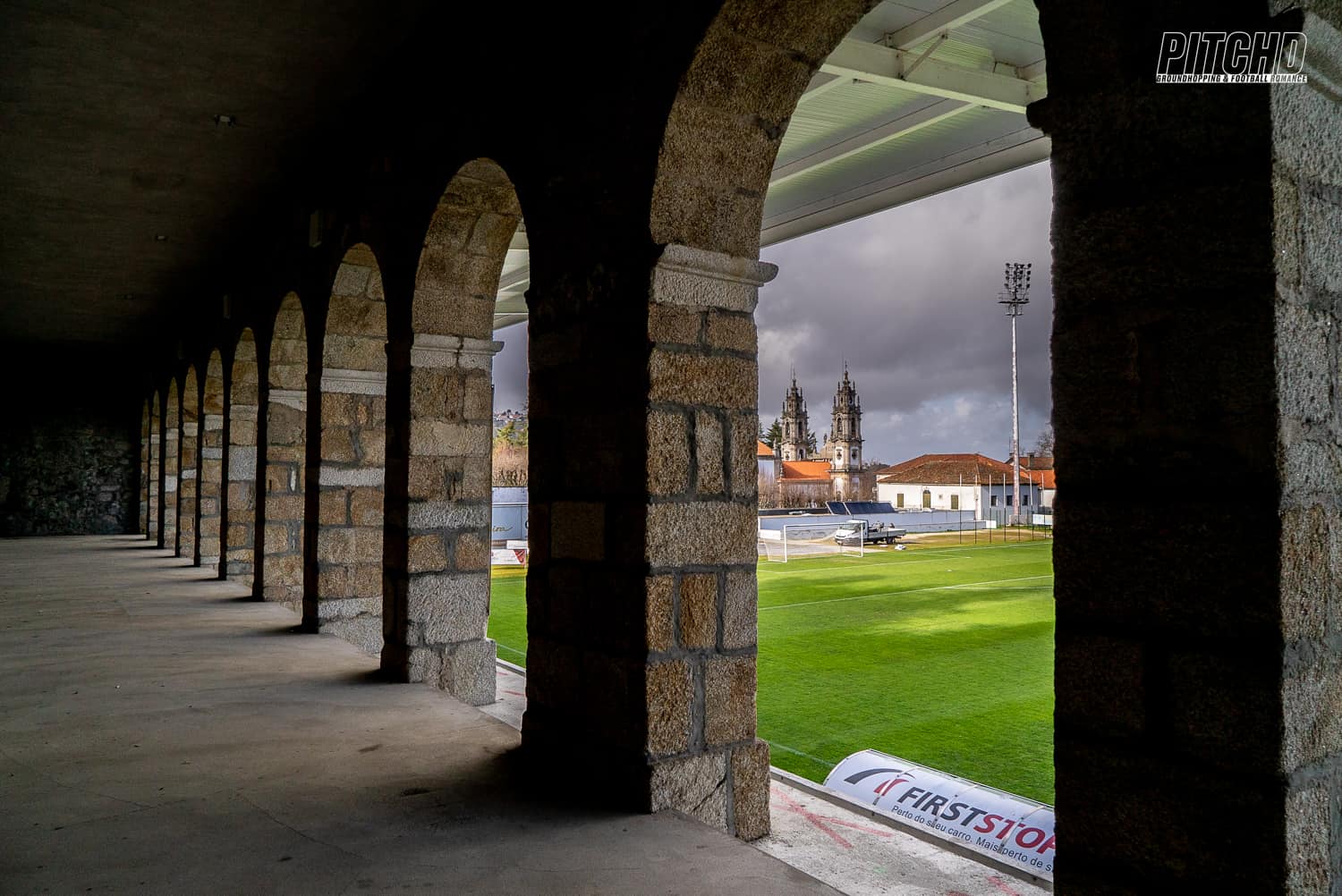 Lamego LR 15 van 24