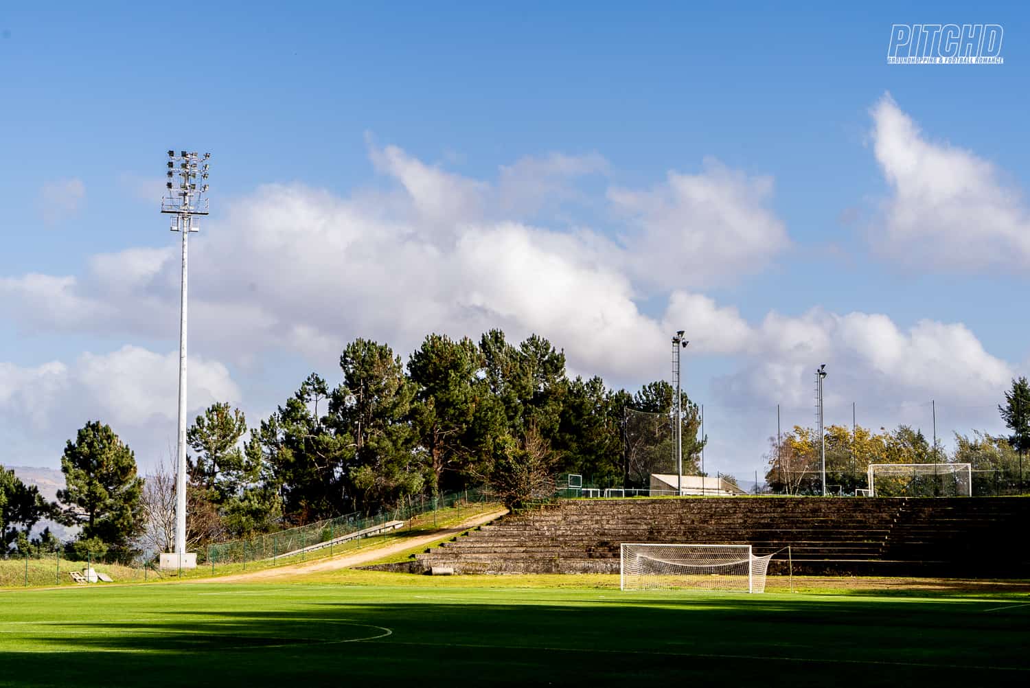 Lamego LR 17 van 24