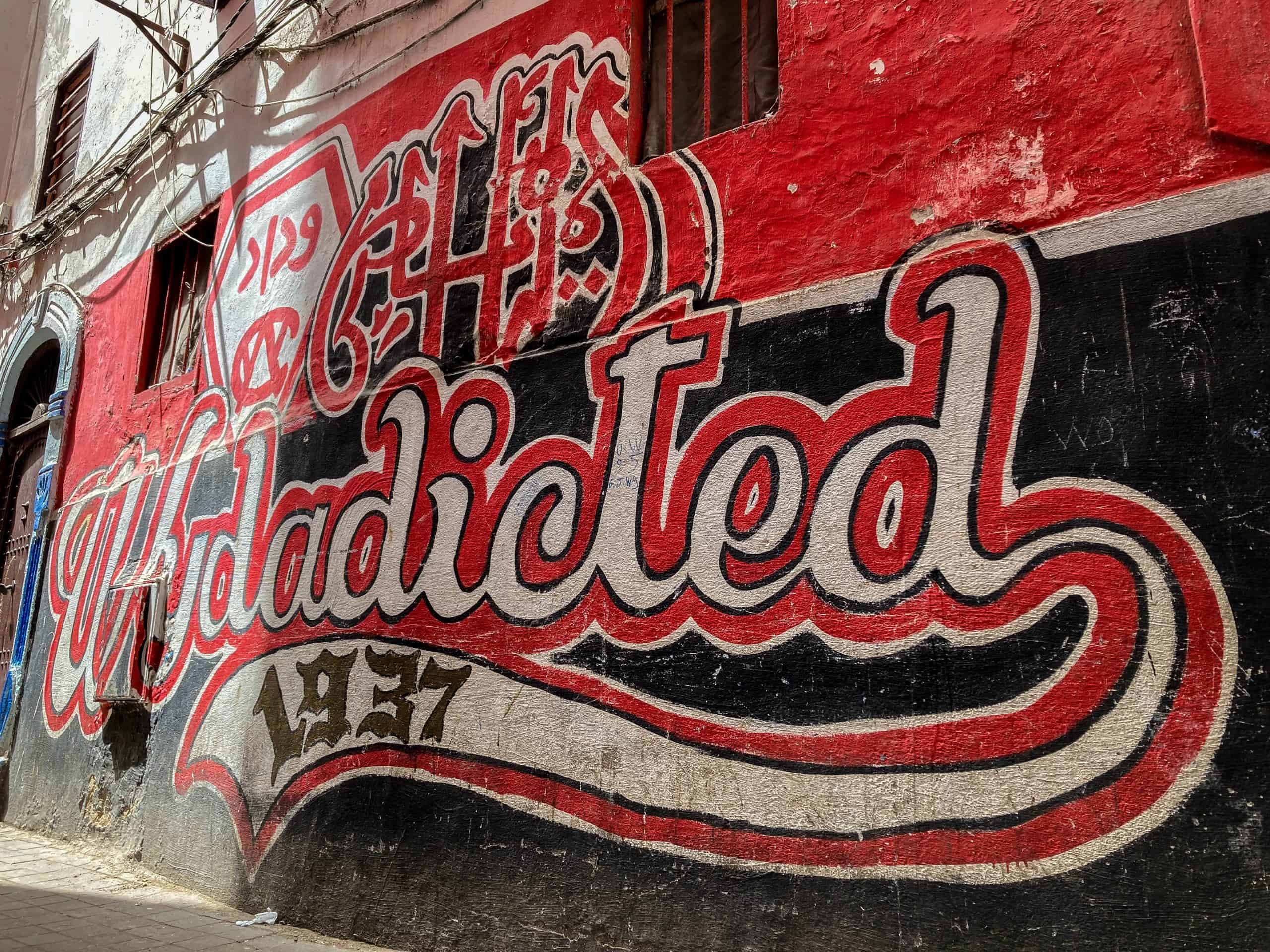 Met de Ultras Winners van Wydad op een graffiti-tocht door Casablanca