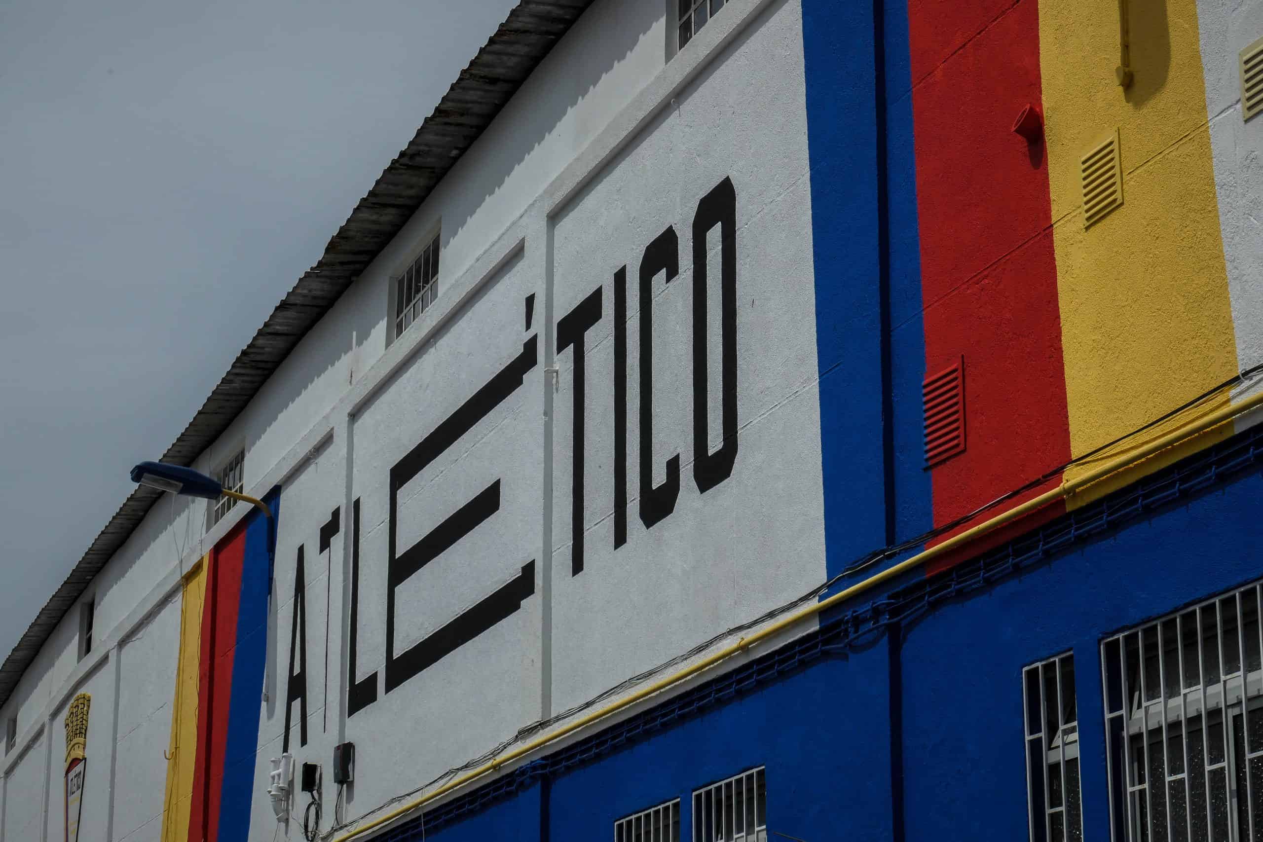 Atletico CP zet tijdens zonnige middag een reuzensprong richting promotie