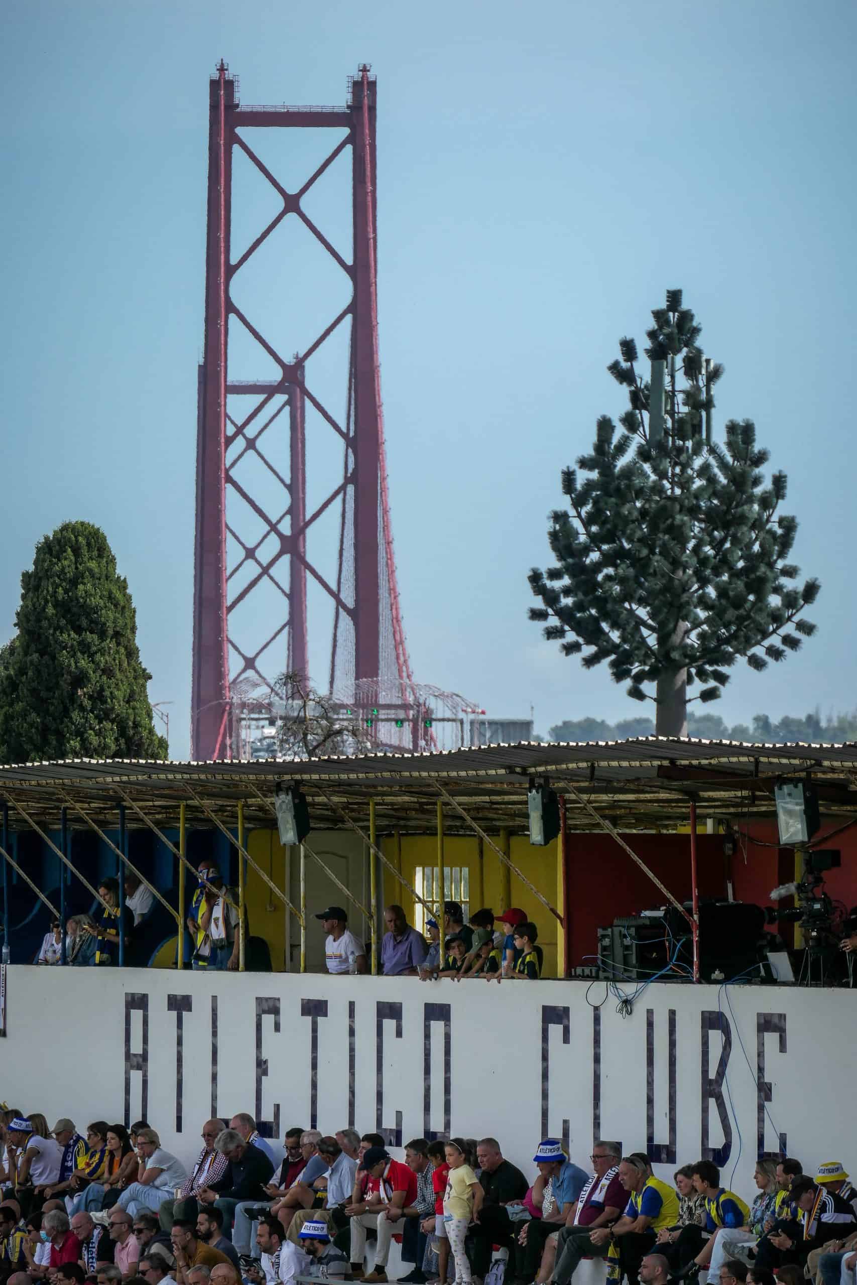 Atletico CP zet tijdens zonnige middag een reuzensprong richting promotie
