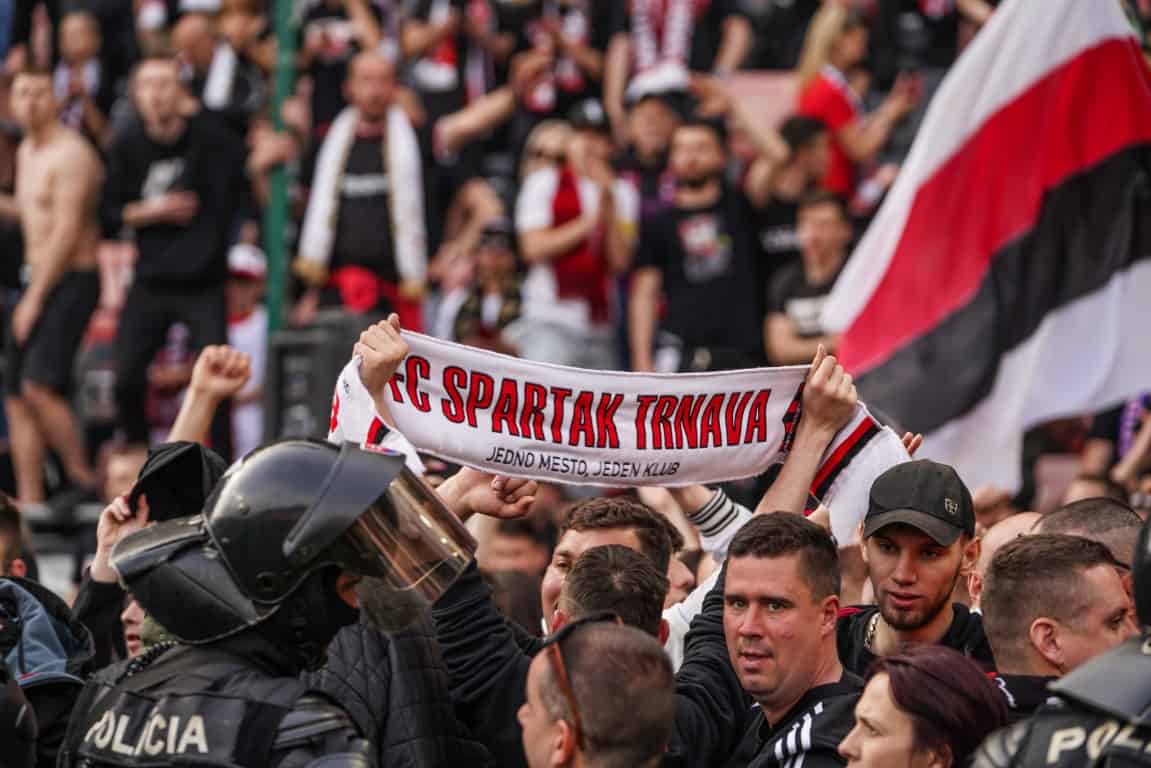 Spartak Trnava Slovan Bratislava 86 Medium