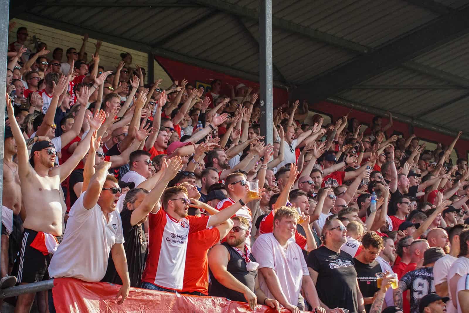 Historische promotie Almere City dompelt FC Emmen in rouw