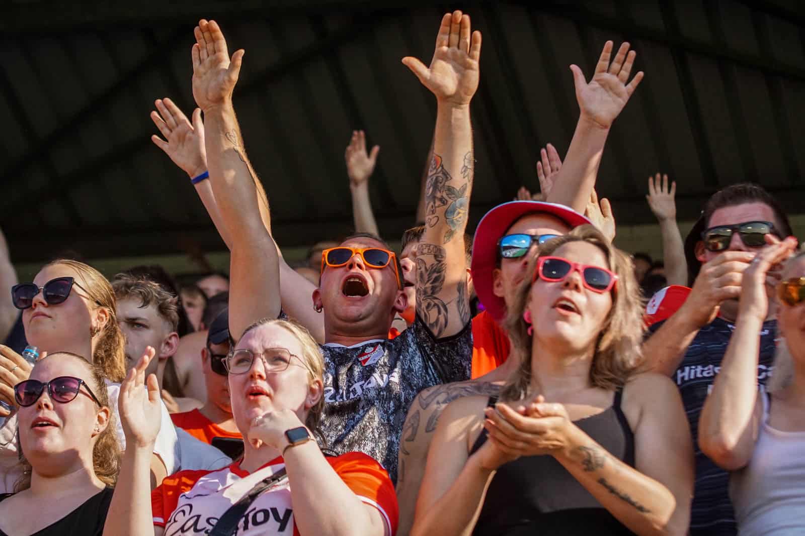 Historische promotie Almere City dompelt FC Emmen in rouw