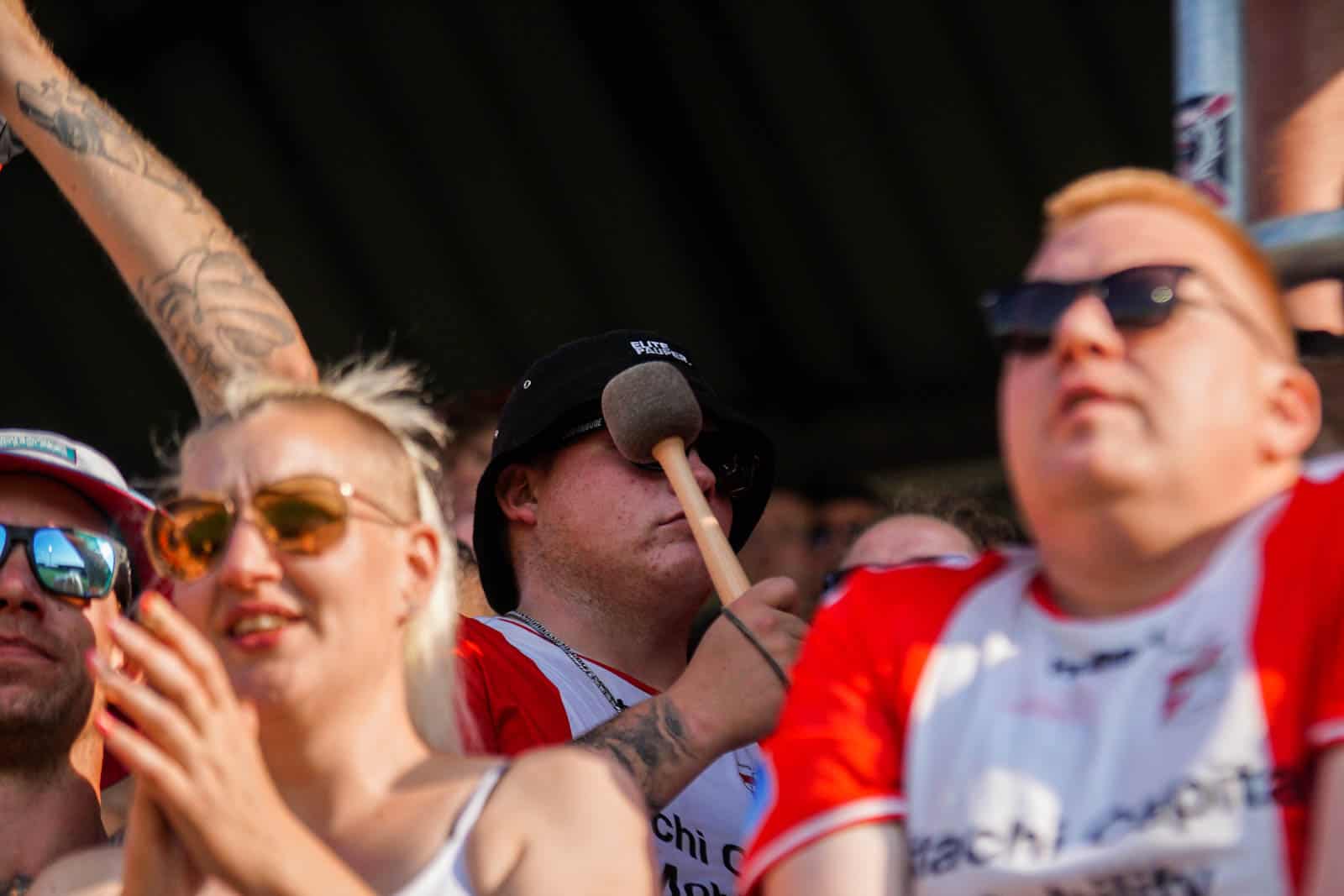 Historische promotie Almere City dompelt FC Emmen in rouw