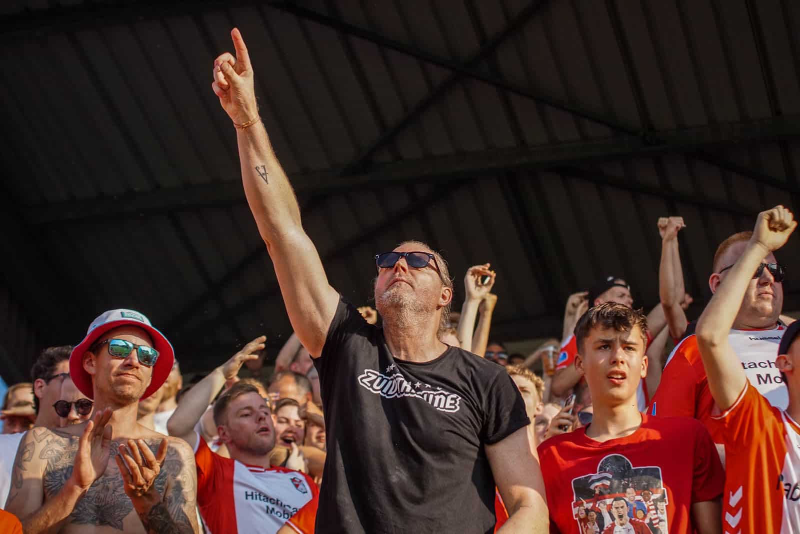 Historische promotie Almere City dompelt FC Emmen in rouw