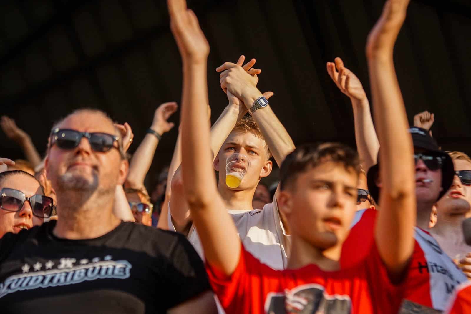 Historische promotie Almere City dompelt FC Emmen in rouw