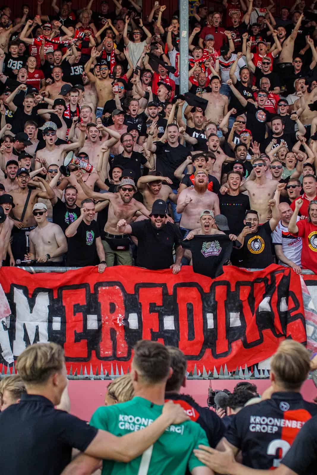 Historische promotie Almere City dompelt FC Emmen in rouw