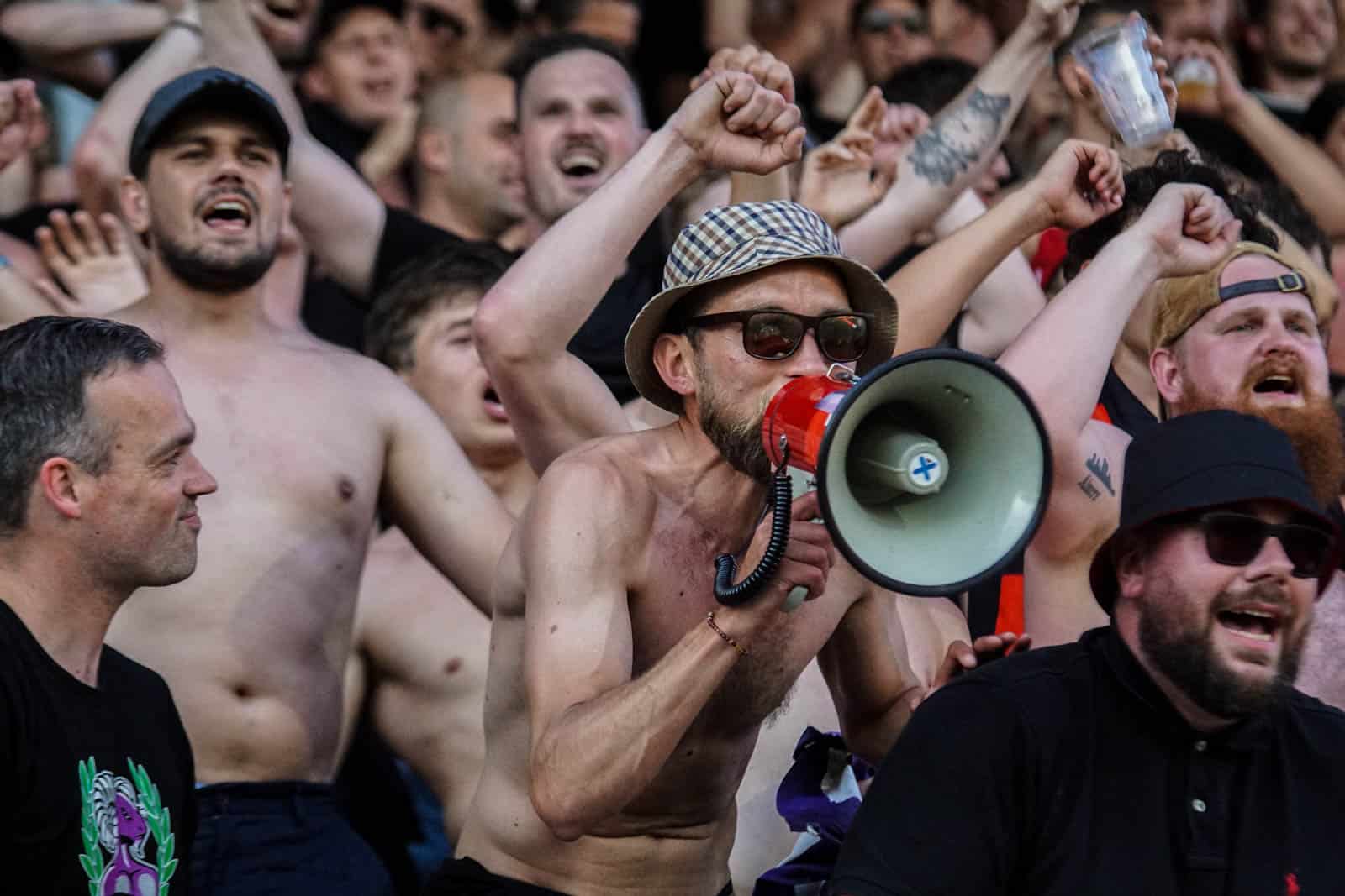 Historische promotie Almere City dompelt FC Emmen in rouw