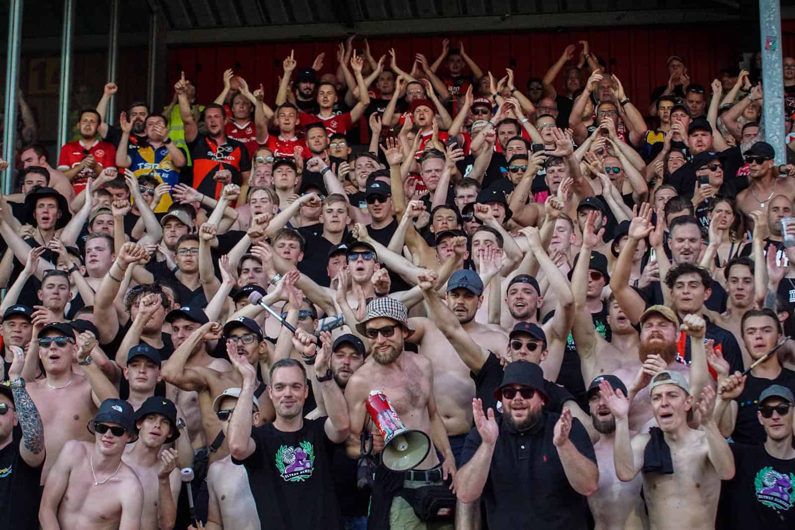 Historische promotie Almere City dompelt FC Emmen in rouw