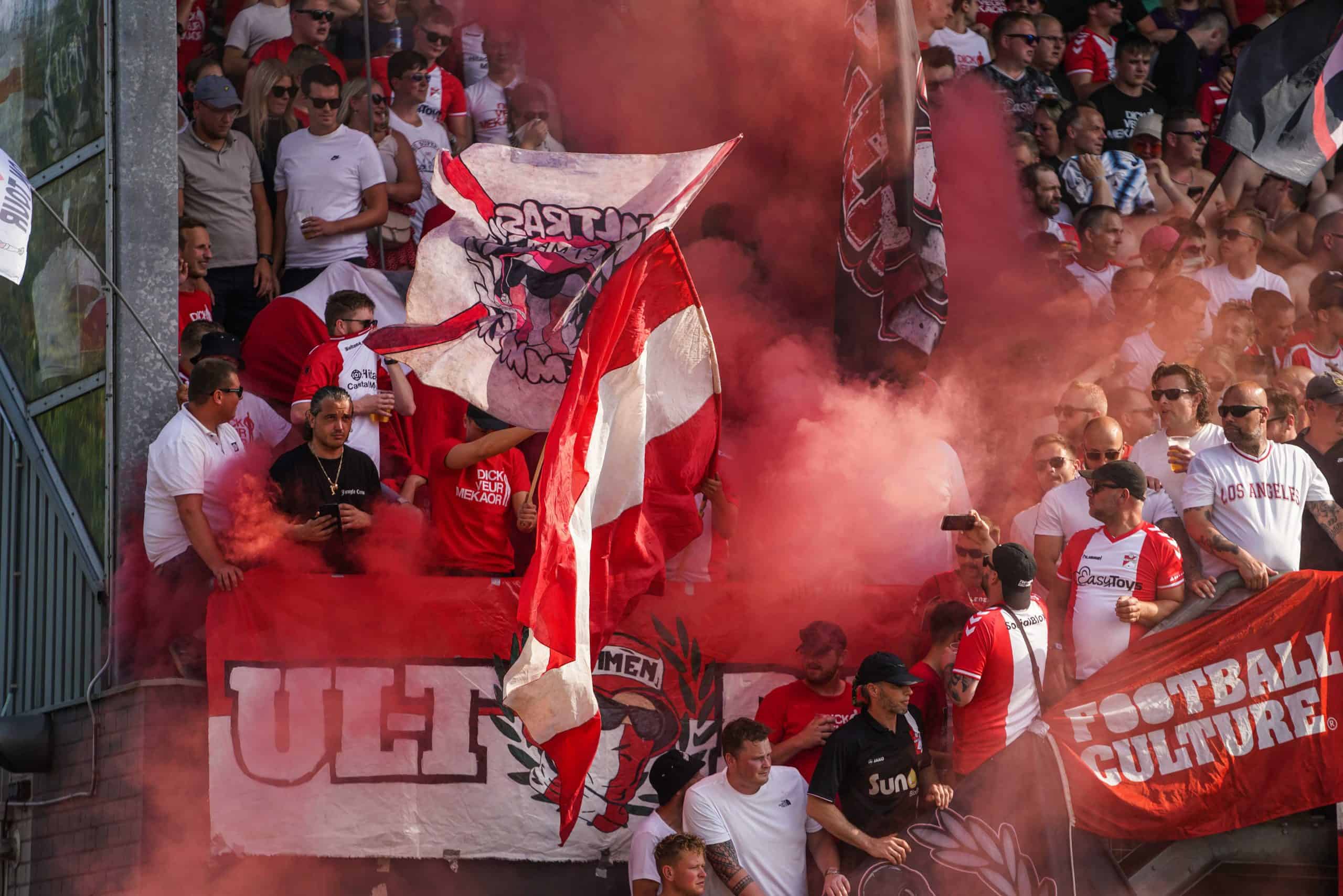 FC Emmen Almere City finale Playsoffs 16