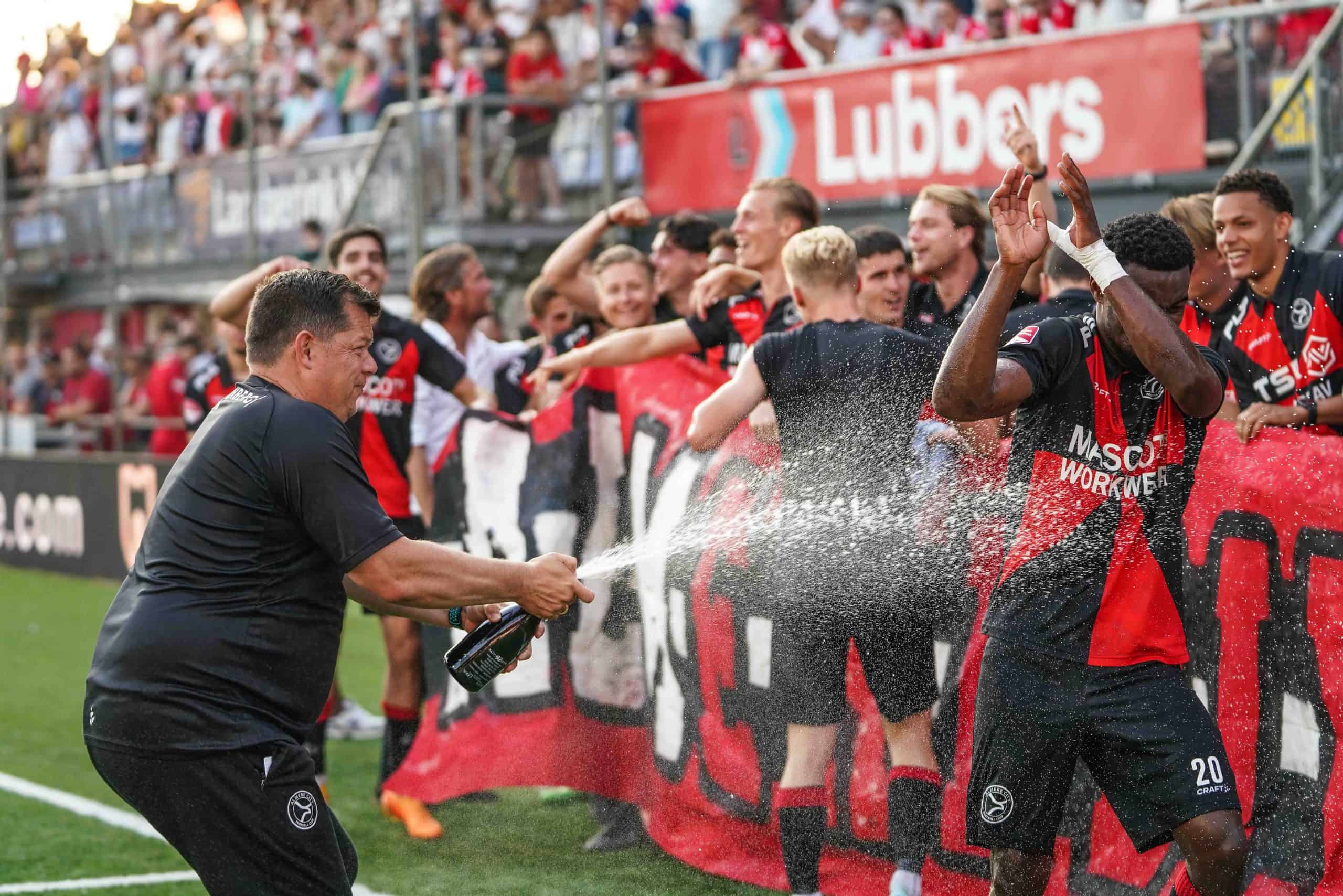 FC Emmen Almere City finale Playsoffs 70