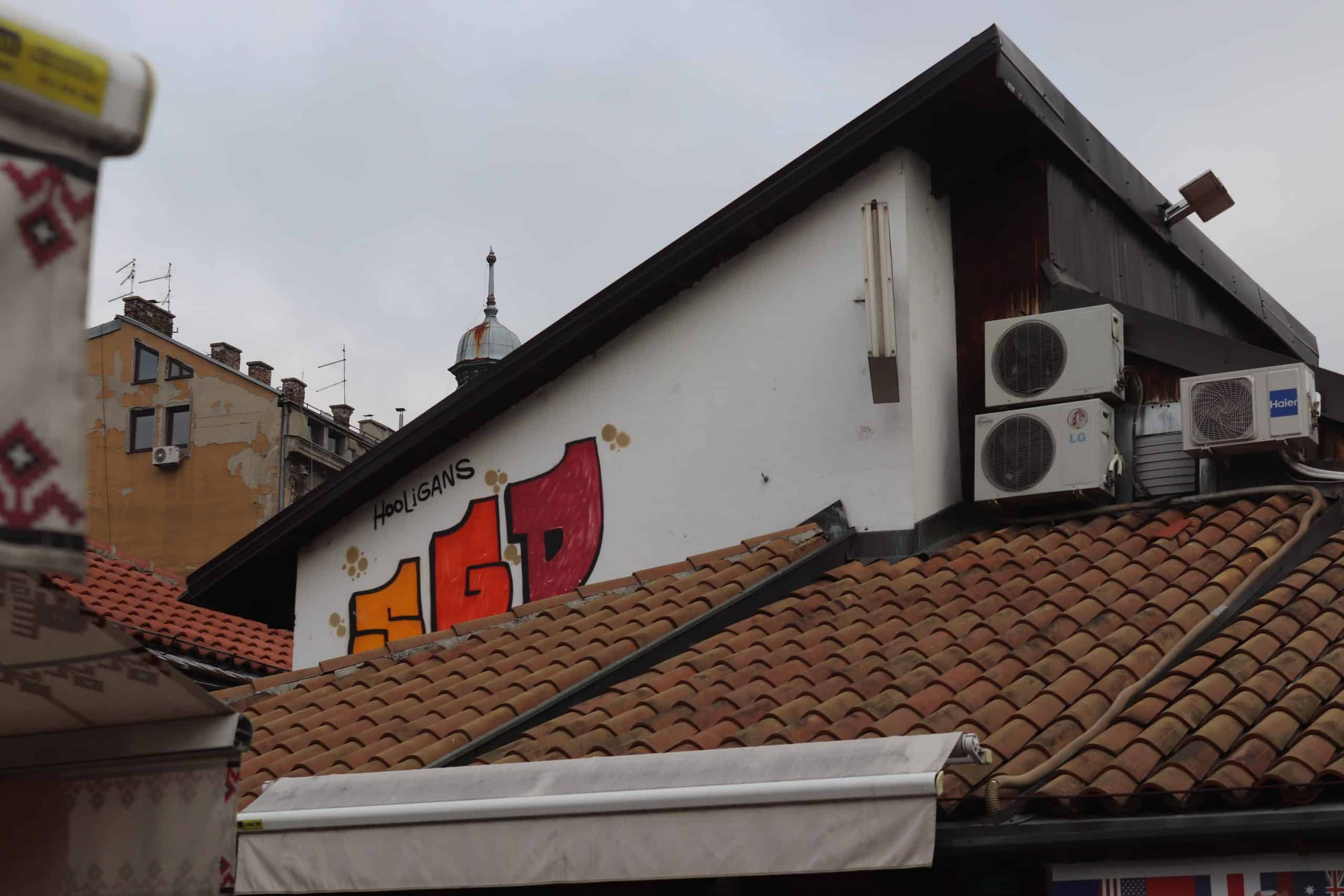 Op graffiti-tocht in het Bosnische Sarajevo