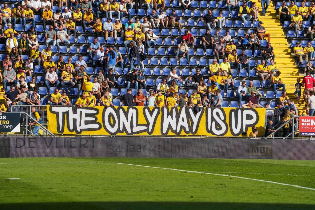 Degraderen naar de KKD: blijven of terugkeren? | In de Hekken