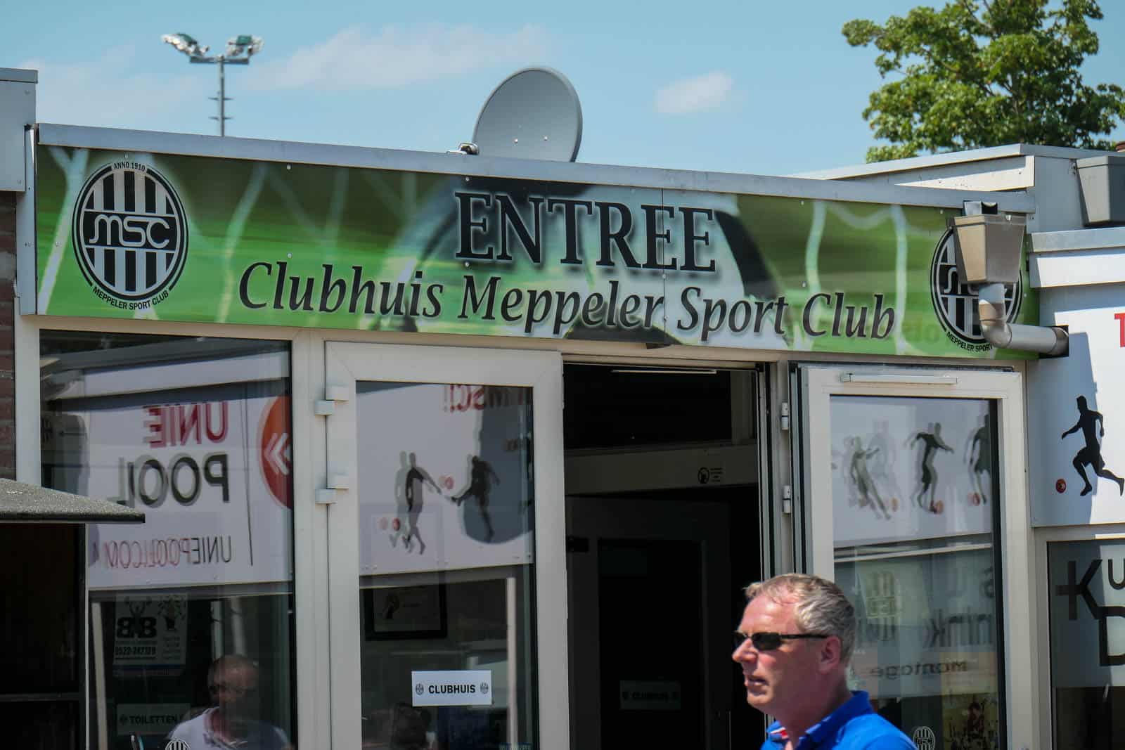 Dorpsclub VV Langezwaag boekt historische promotie