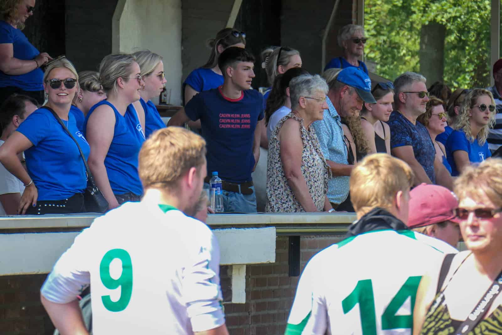 Dorpsclub VV Langezwaag boekt historische promotie