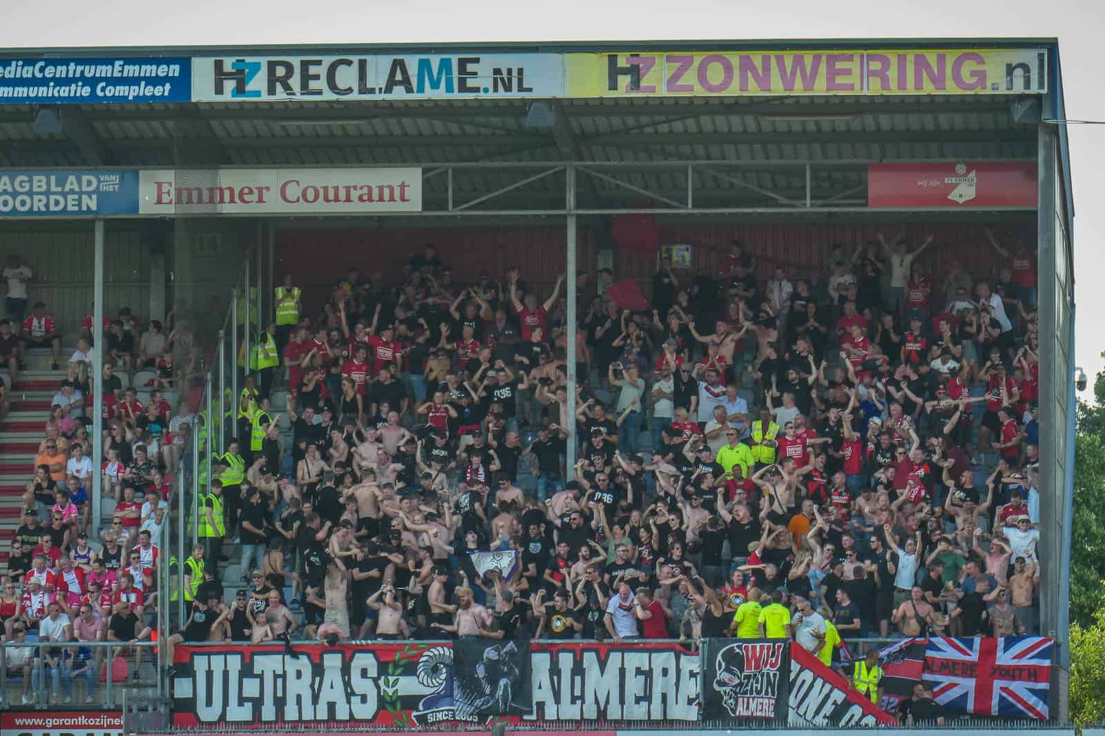 Historische promotie Almere City dompelt FC Emmen in rouw