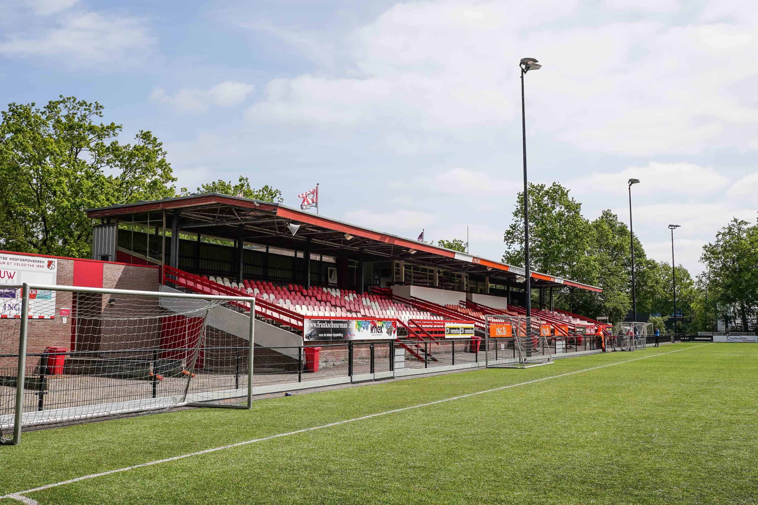 De grandeur van Robur et Velocitas in Apeldoorn
