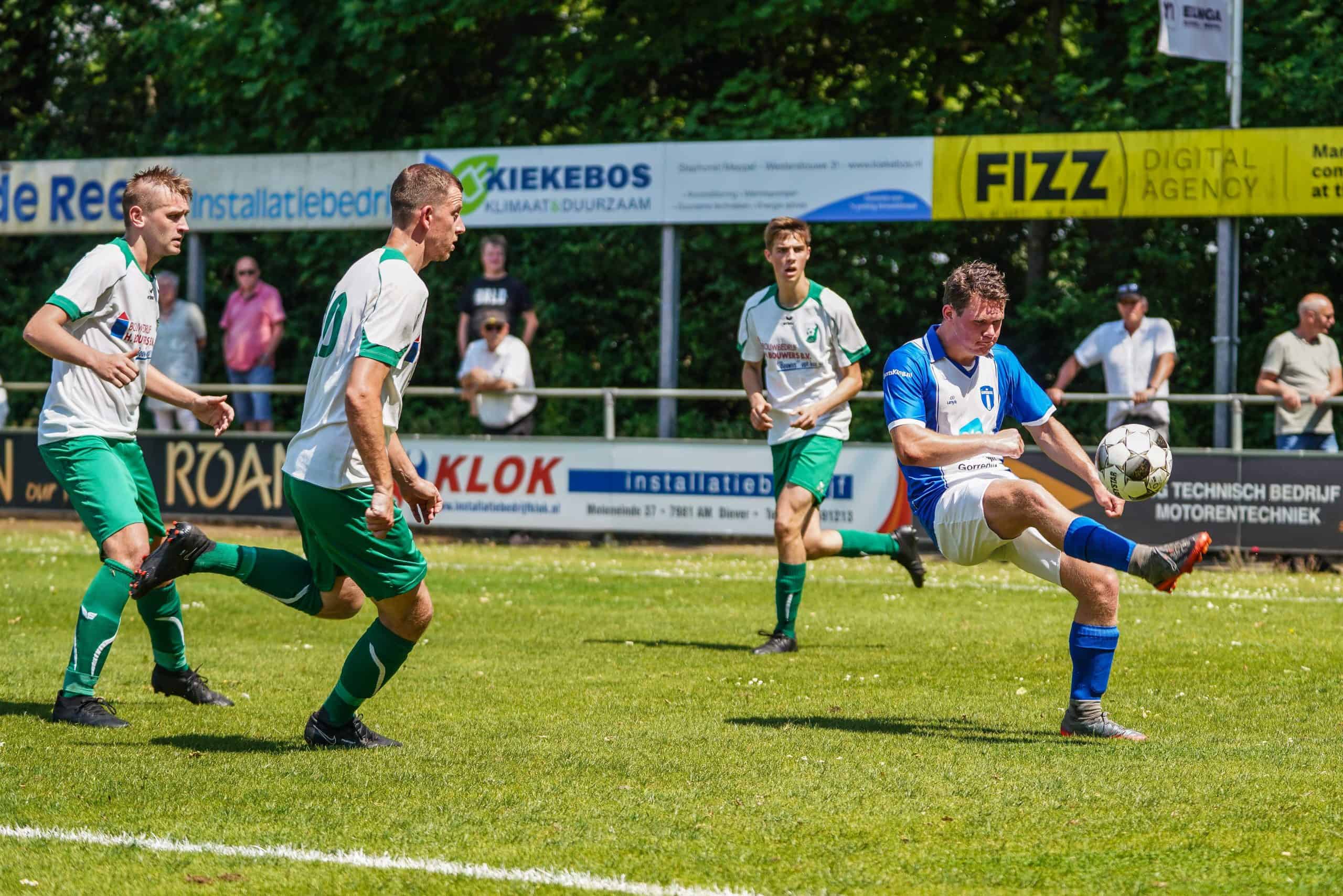 VV Langezwaag 4