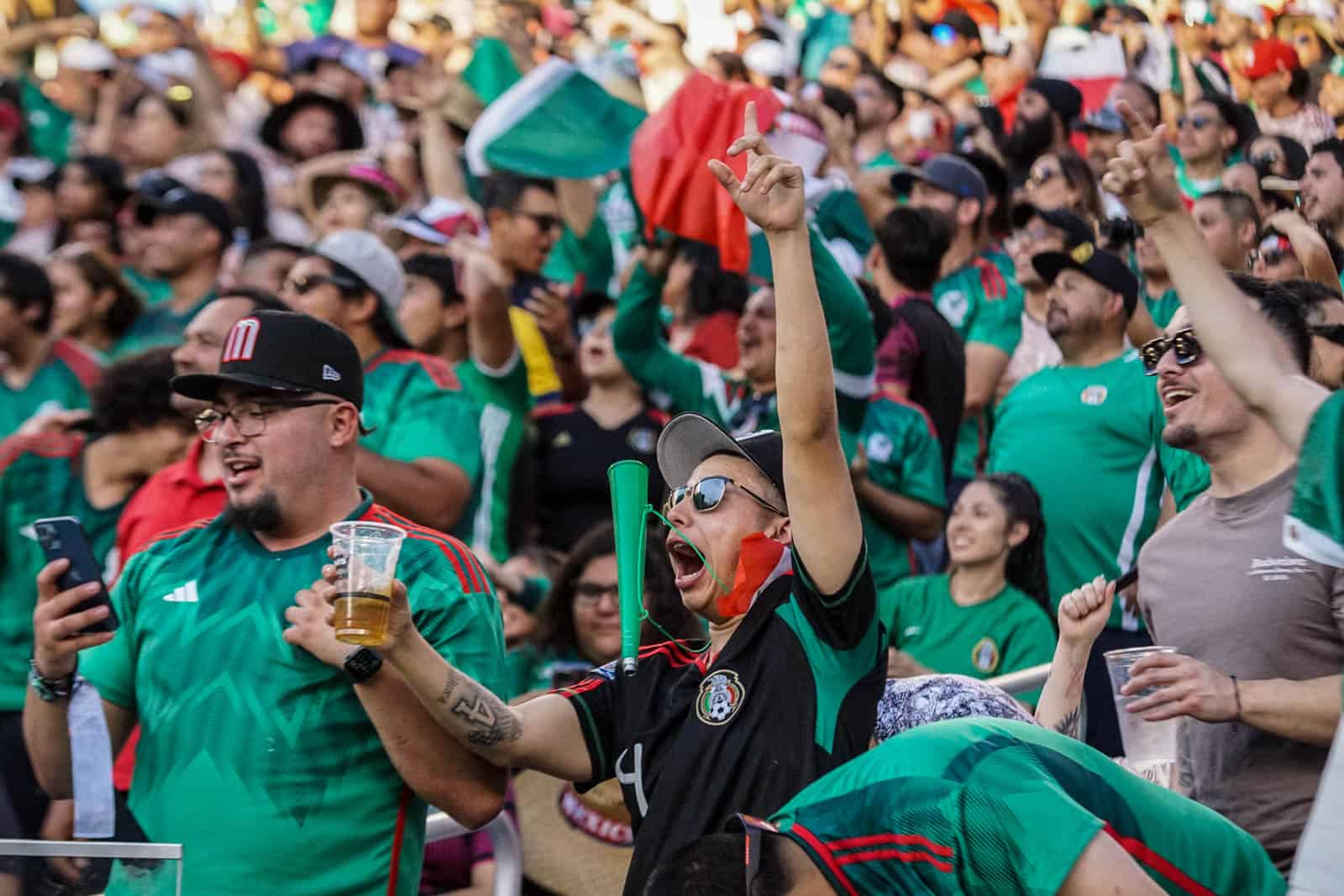 Mexicaanse passie bij teleurstellende Gold Cup avond tegen Qatar