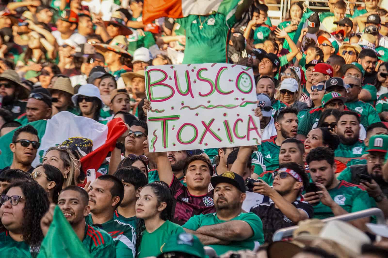Mexicaanse passie bij teleurstellende Gold Cup avond tegen Qatar
