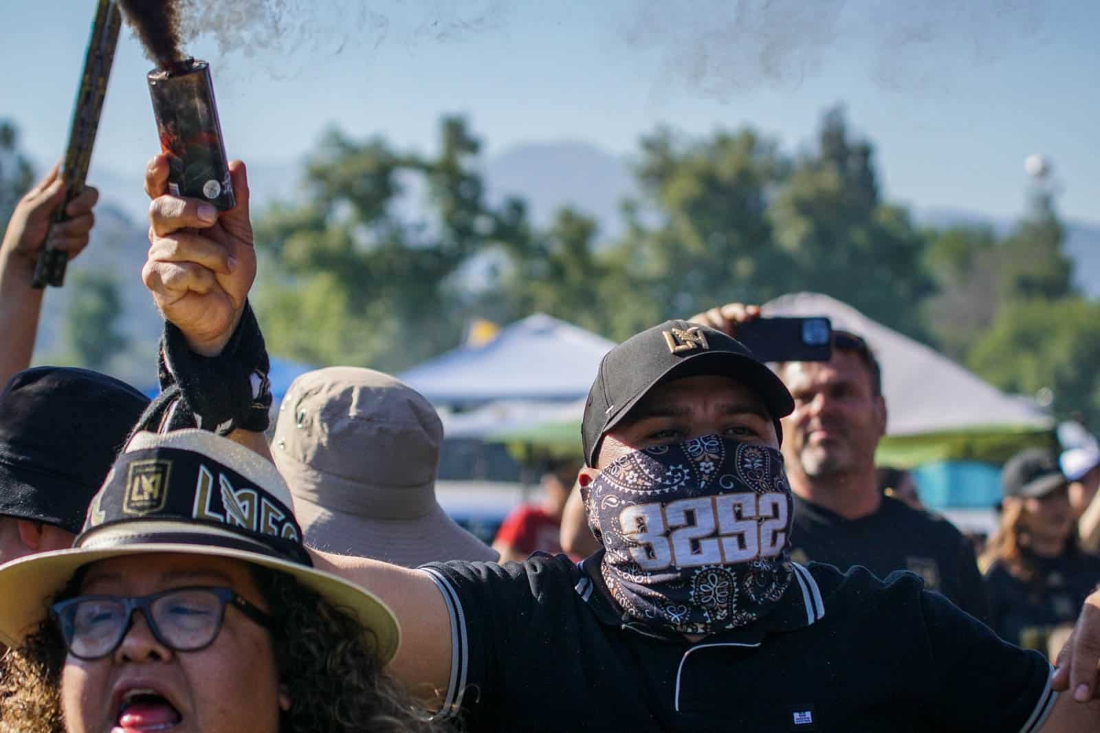 Spektakel bij de derby van LA; Amerikaanse ultras in topvorm