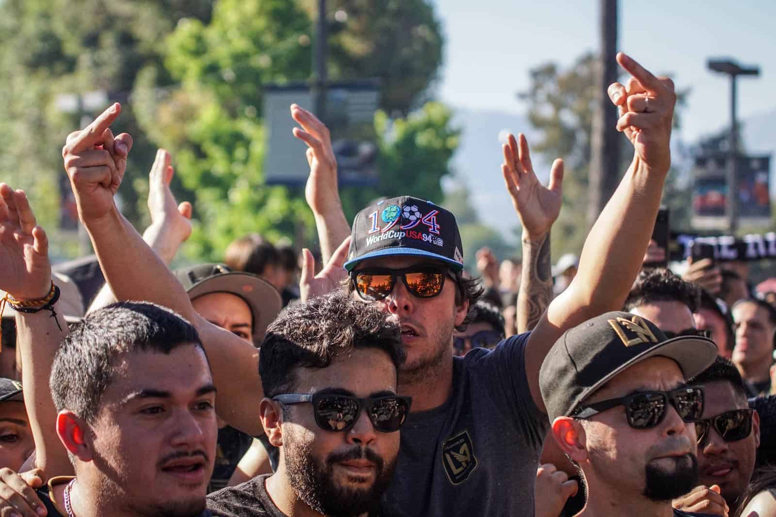 Spektakel bij de derby van LA; Amerikaanse ultras in topvorm