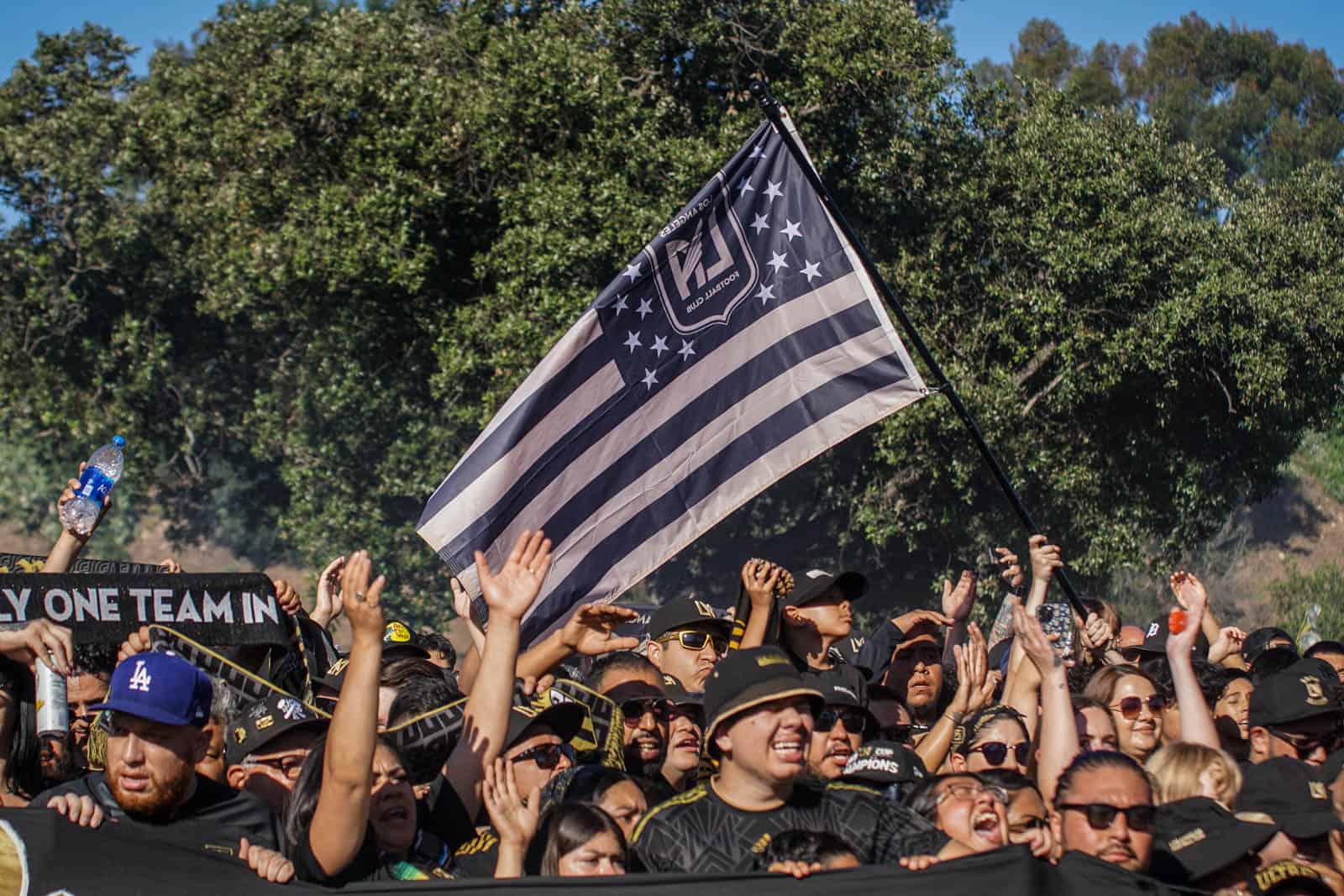 Spektakel bij de derby van LA; Amerikaanse ultras in topvorm