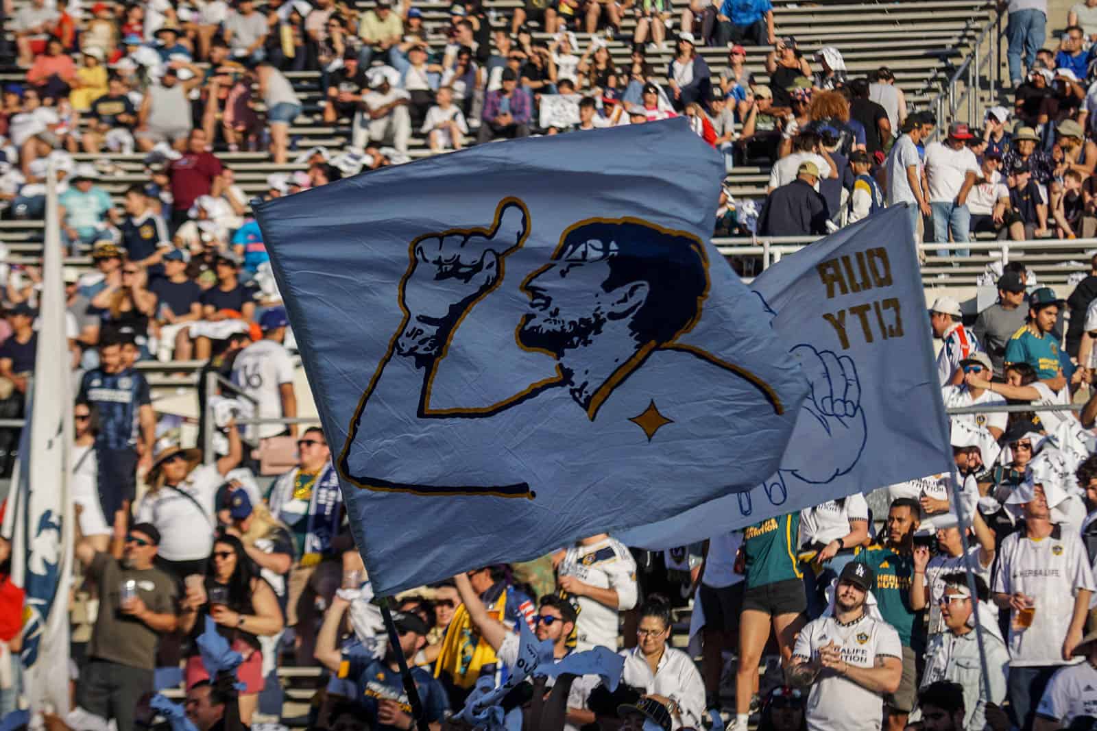 Spektakel bij de derby van LA; Amerikaanse ultras in topvorm