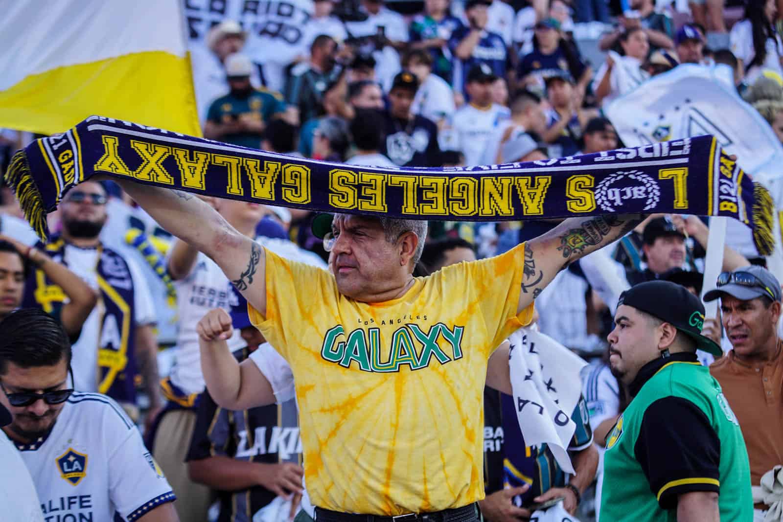 Spektakel bij de derby van LA; Amerikaanse ultras in topvorm