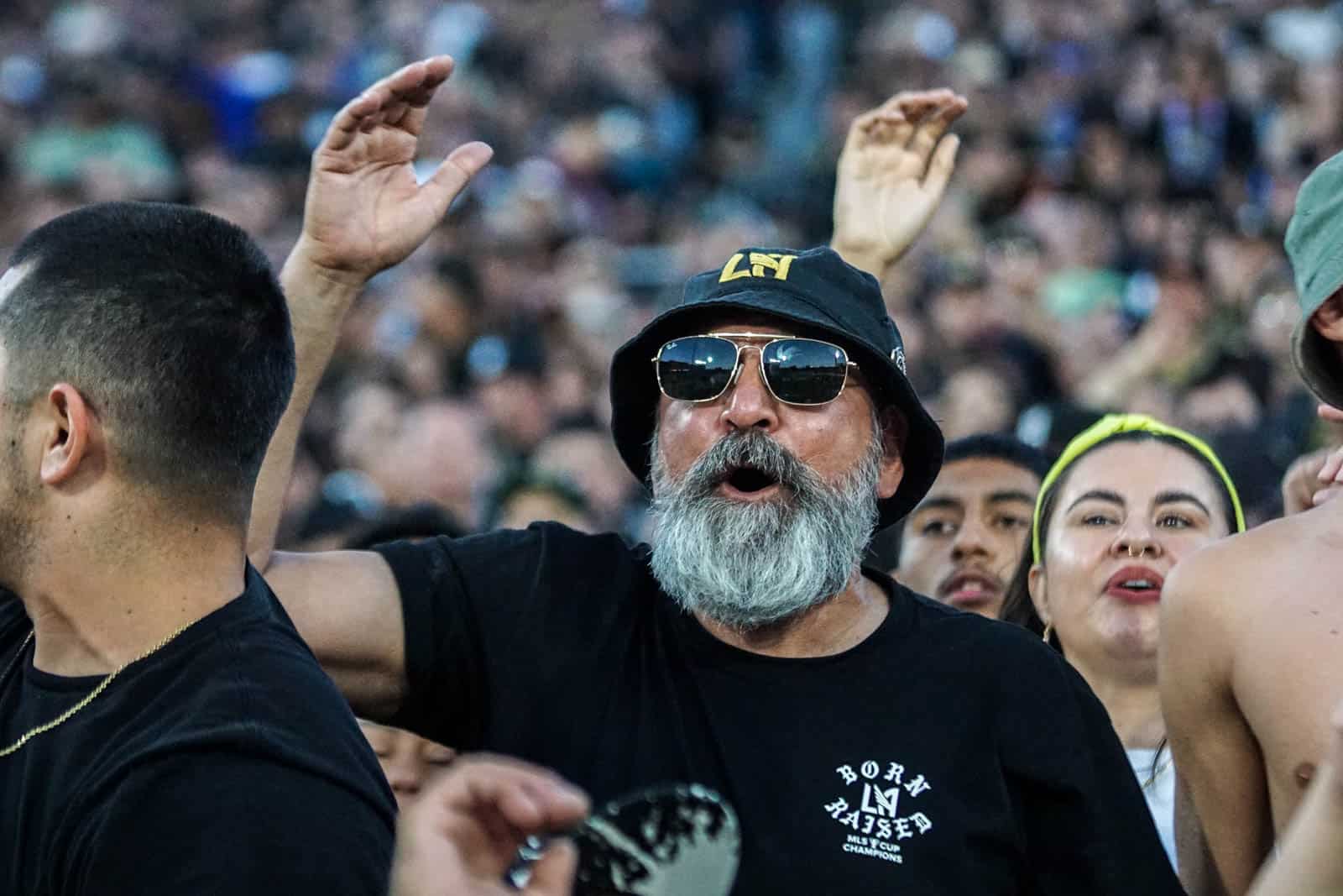 Spektakel bij de derby van LA; Amerikaanse ultras in topvorm
