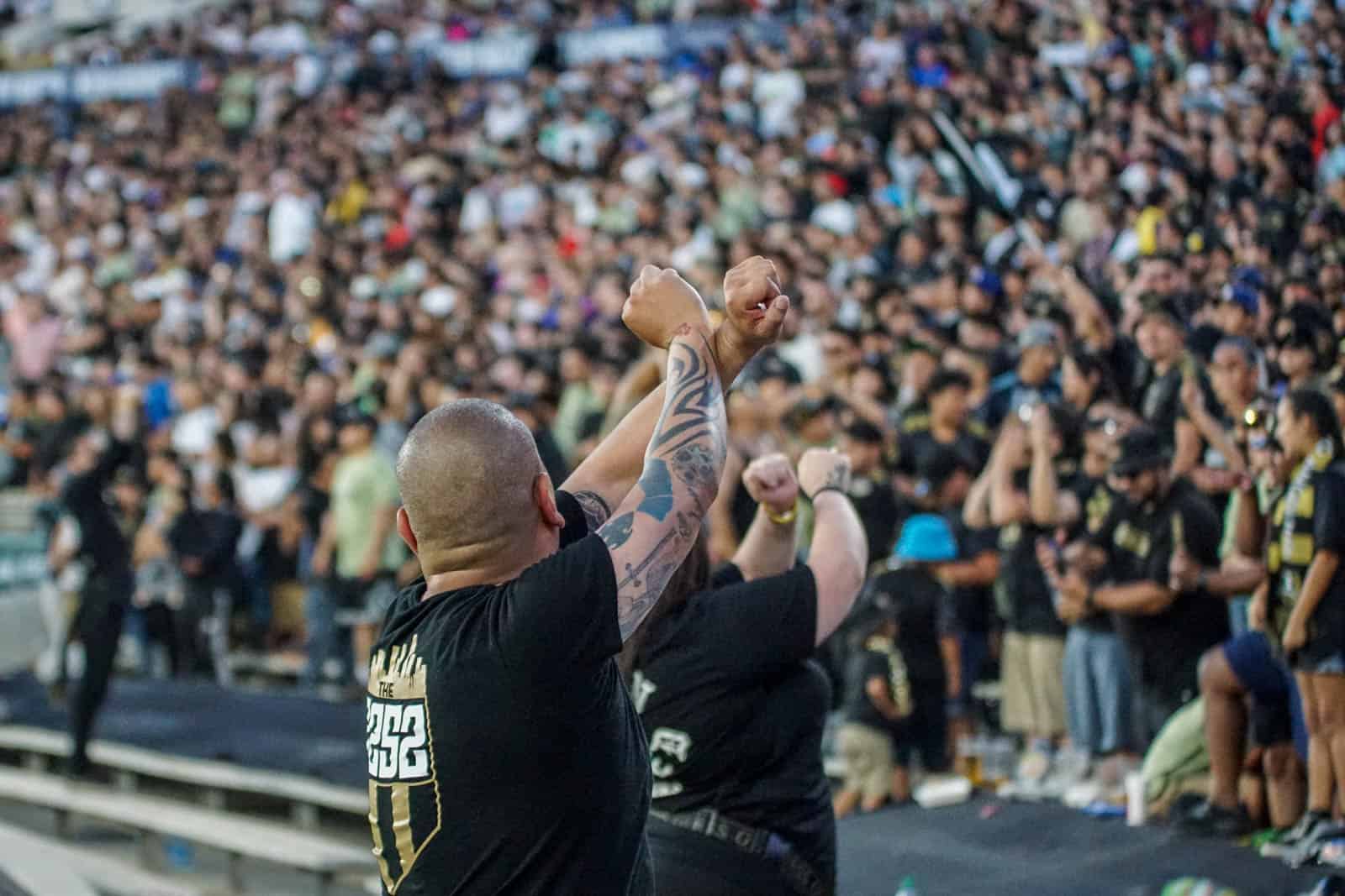 Spektakel bij de derby van LA; Amerikaanse ultras in topvorm