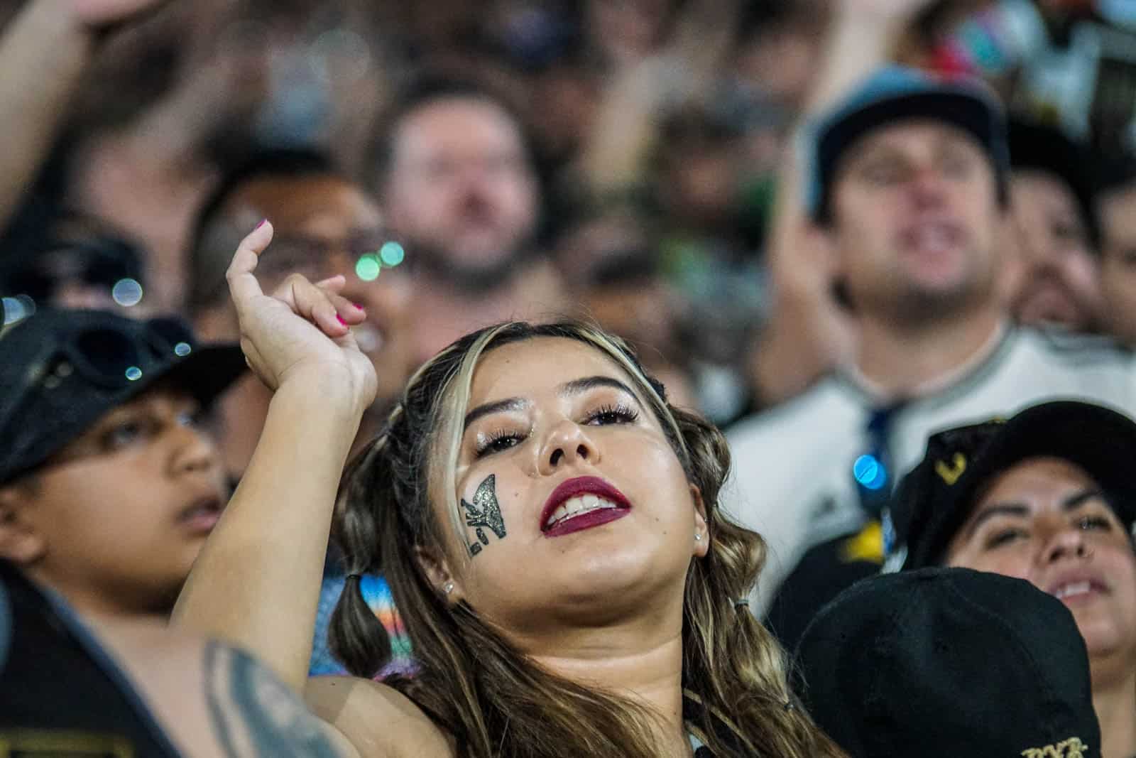 Spektakel bij de derby van LA; Amerikaanse ultras in topvorm
