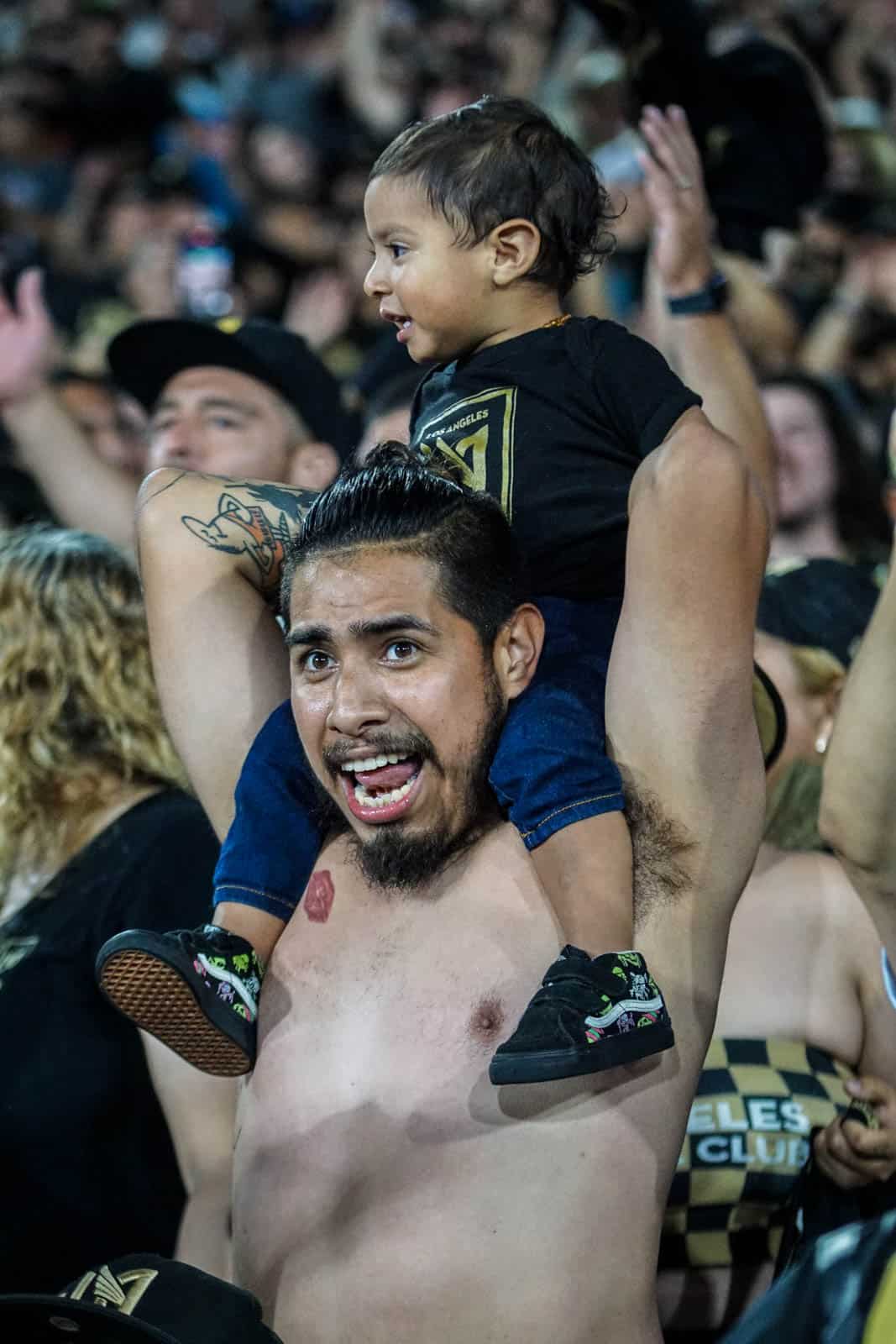 Spektakel bij de derby van LA; Amerikaanse ultras in topvorm