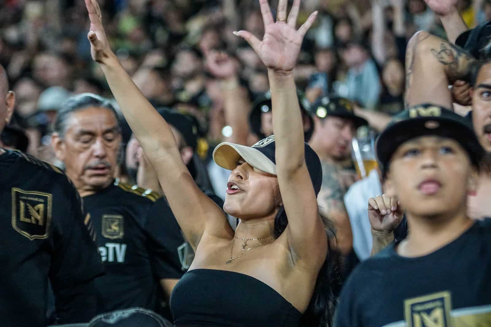 Spektakel bij de derby van LA; Amerikaanse ultras in topvorm