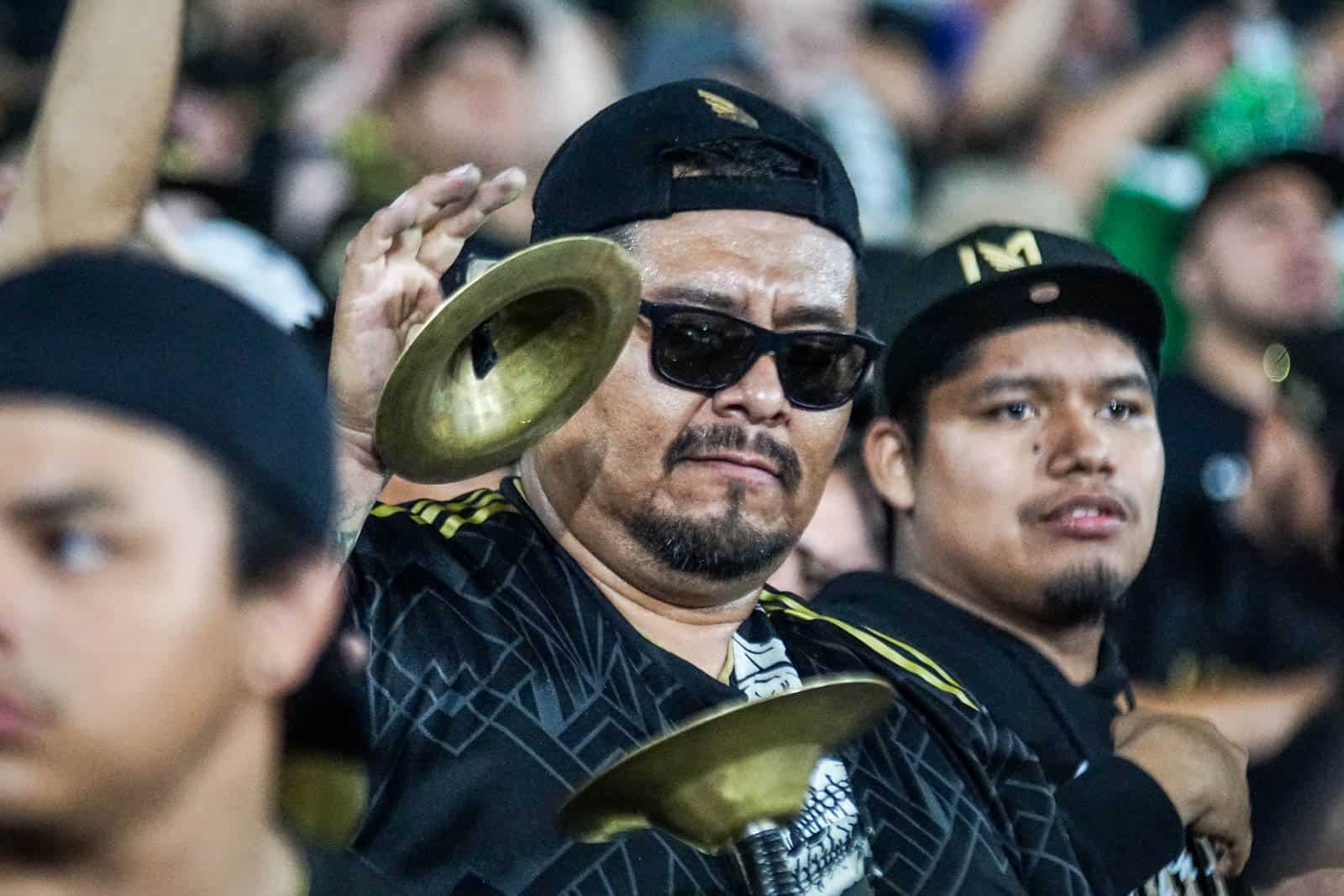 Spektakel bij de derby van LA; Amerikaanse ultras in topvorm