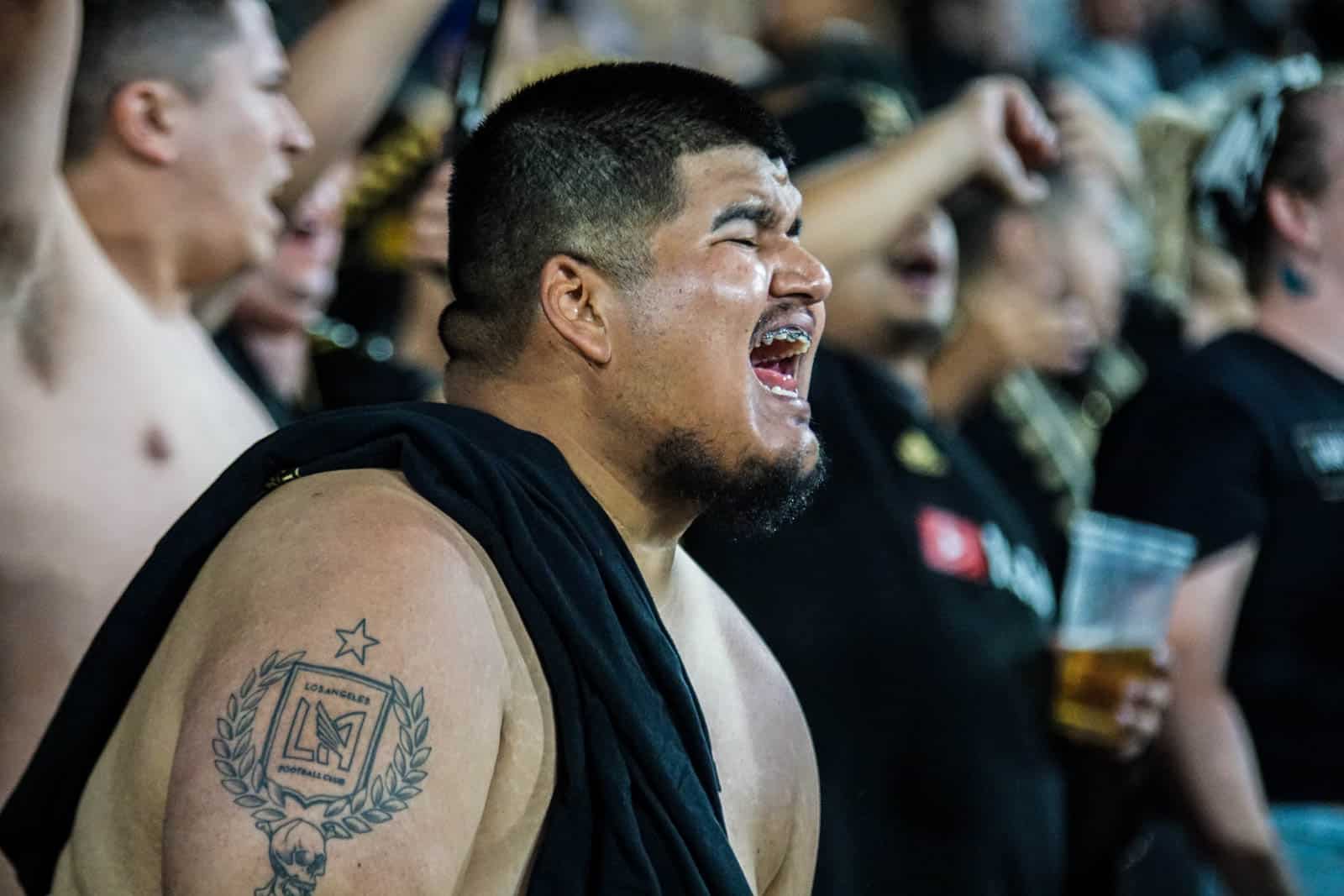Spektakel bij de derby van LA; Amerikaanse ultras in topvorm