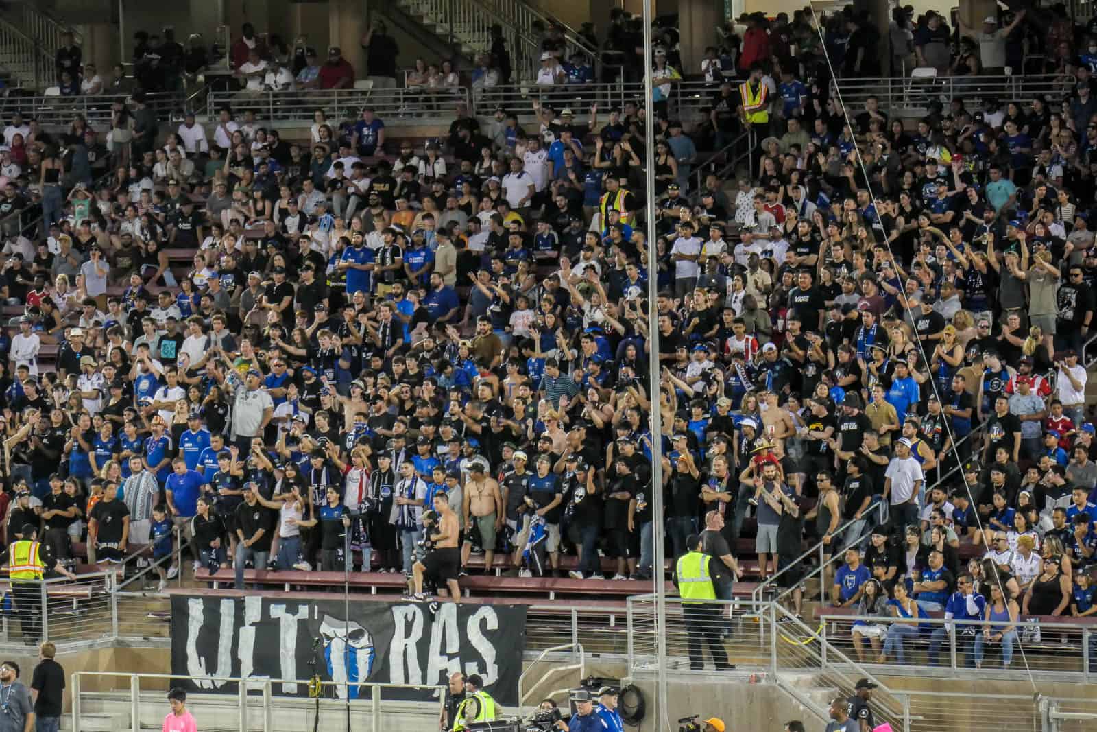 Op pad met de San Jose Ultras tijdens derbyday tegen LA Galaxy