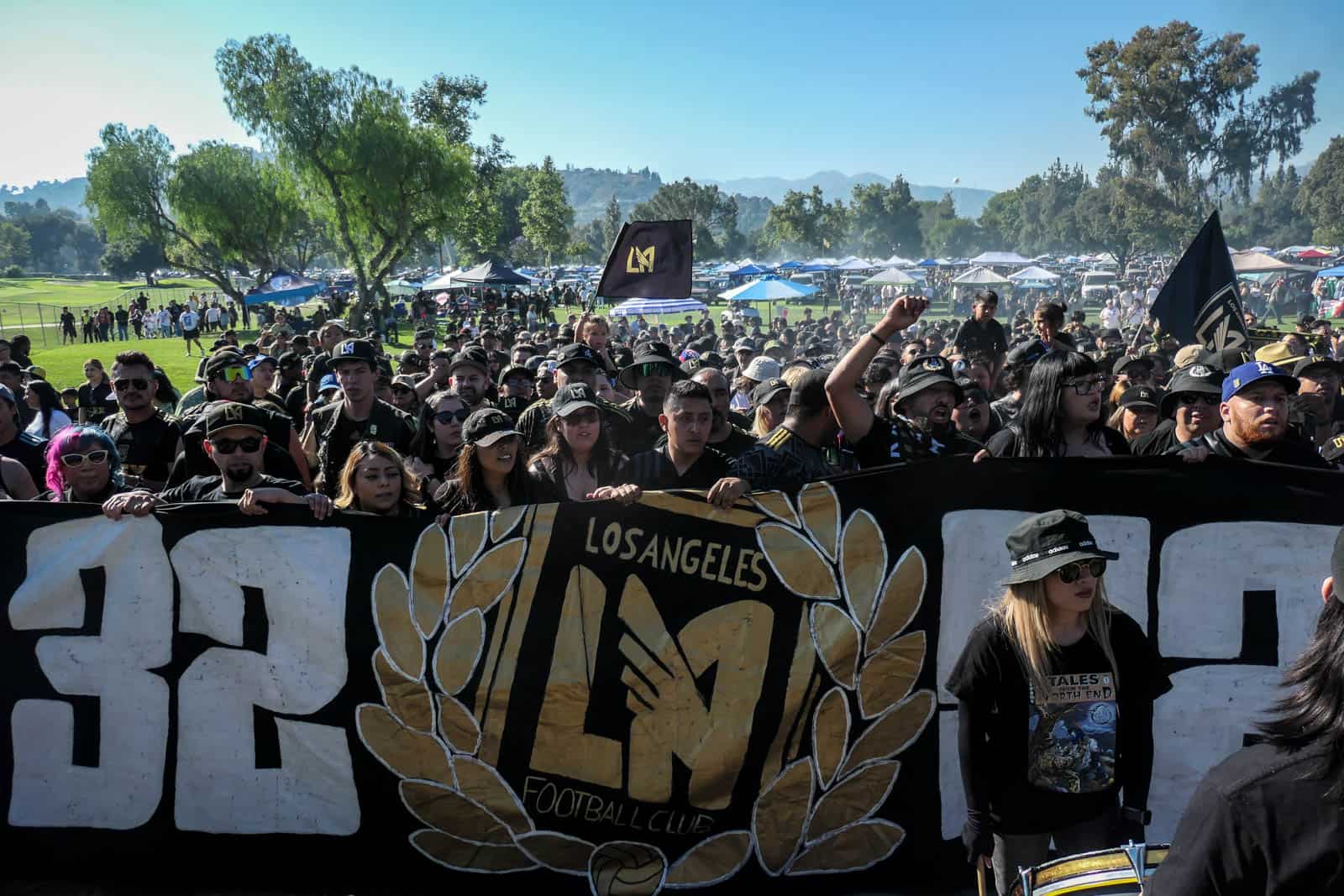 Spektakel bij de derby van LA; Amerikaanse ultras in topvorm