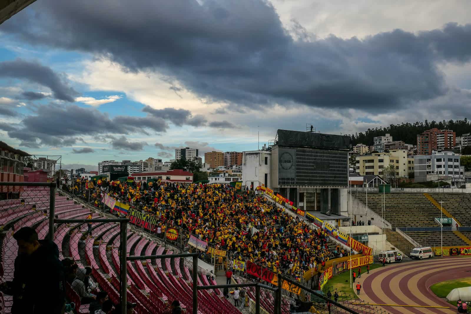 Uitzinnig uitvak Deportivo Pereira bij bloedstollende avond Copa Libertadores in Ecuador