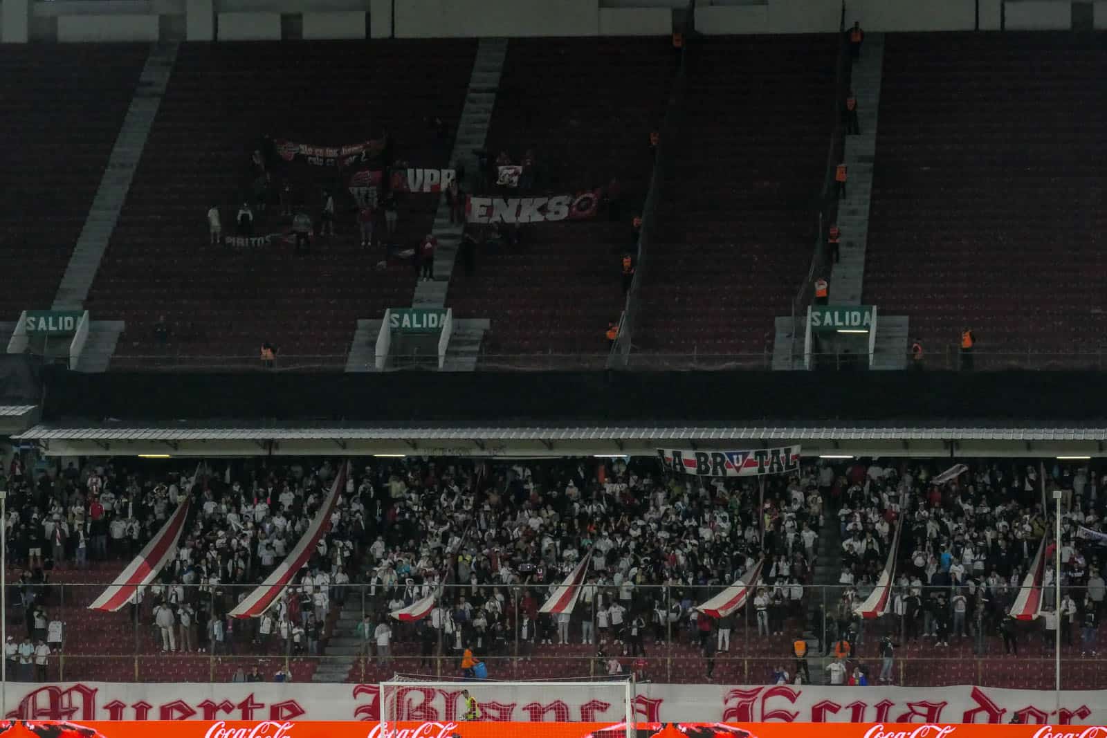 Achtbaan aan emoties voor supporters LDU Quito en Nublense eindigt pas na penalty’s