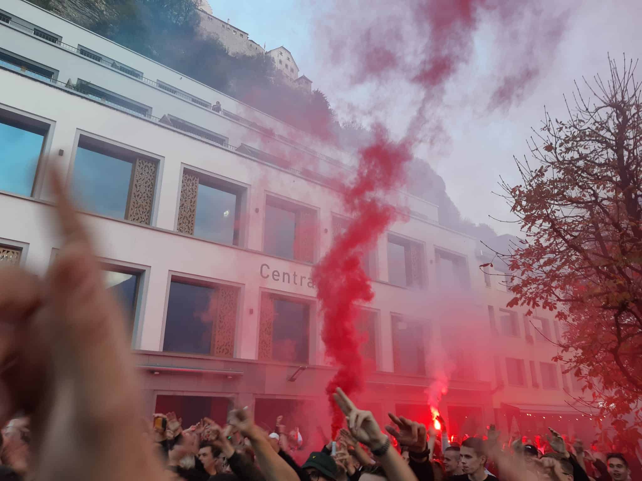 corteo en vuurwerk Vaduz AZ 1