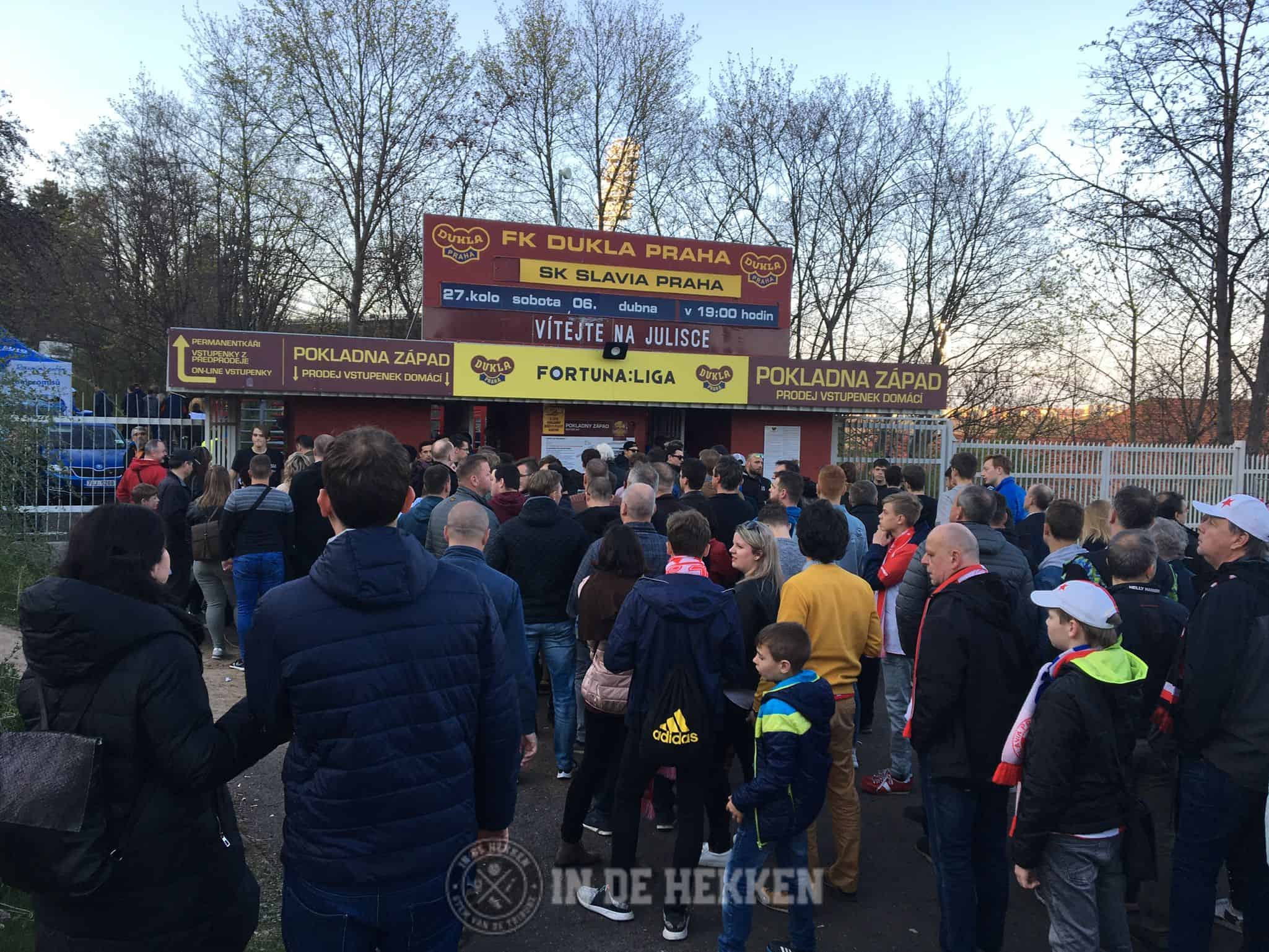 Dukla Praag 4